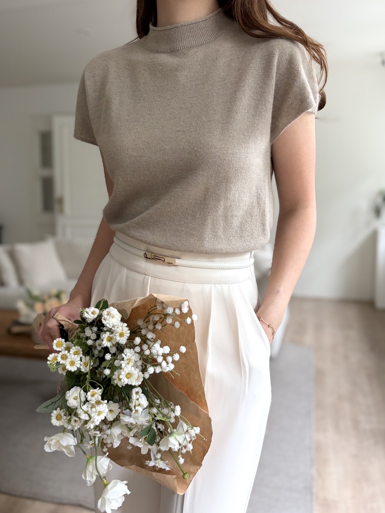 Daily Angora Knitted Top (Mocha)