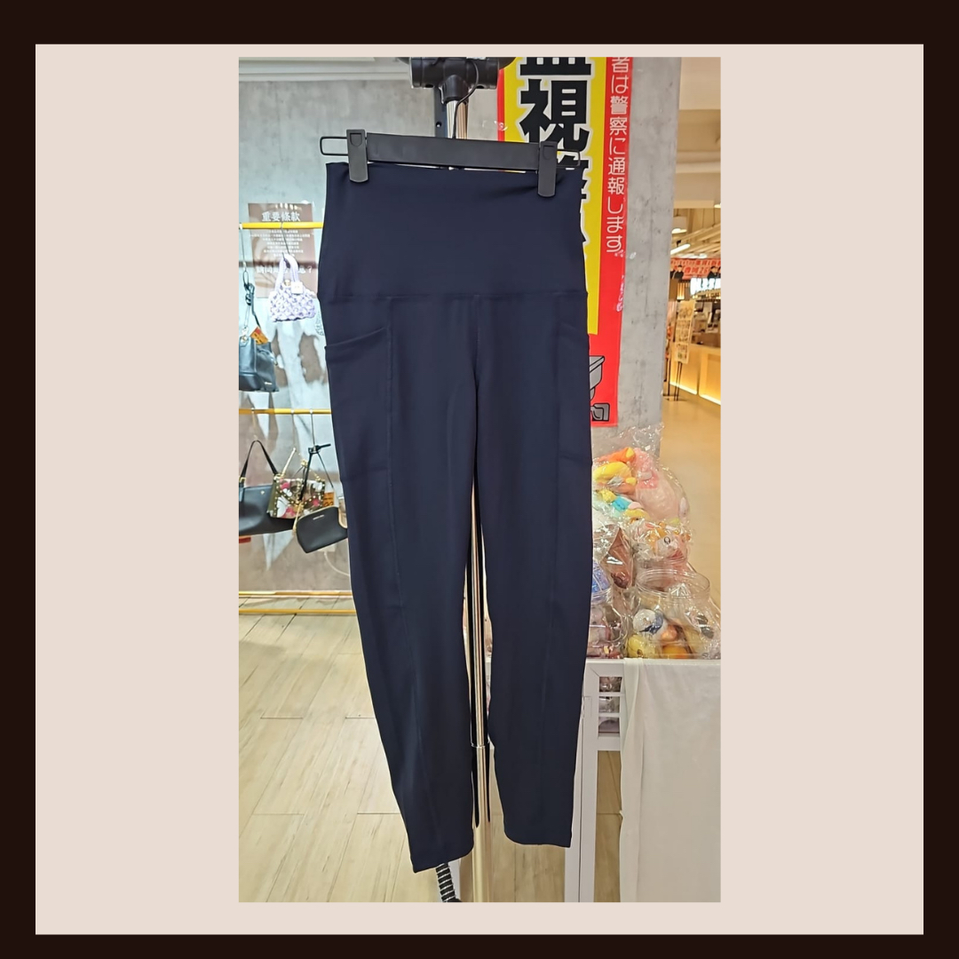 🧘 瑜珈界的愛馬仕：Alo Yoga 經典高腰側口袋運動緊身褲🖤