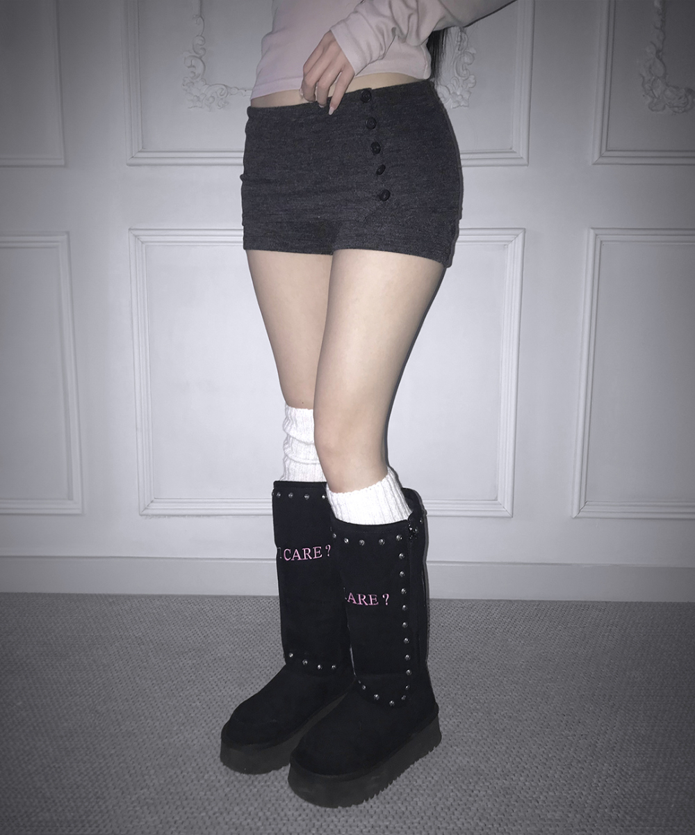 Rib Knit Side Button Shorts