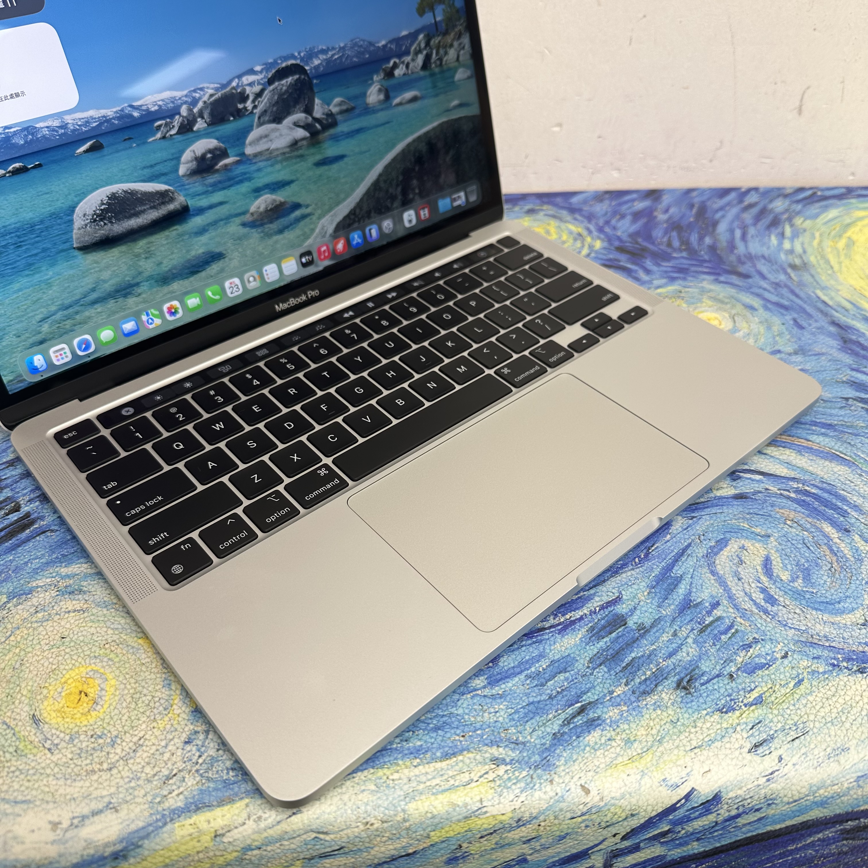 #5612 Apple MacBook Pro 2021/APPLE Retina/M1 CPU/8GB Ram/512GB SSD/Touch ID/13.3吋Mon/銀色/ Gaming Laptop / Notebook/Movie / Netflix / Office / Work 