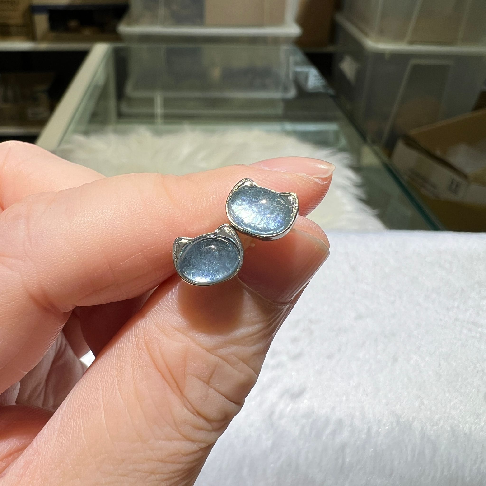 海藍寶貓貓耳環 #CA0005