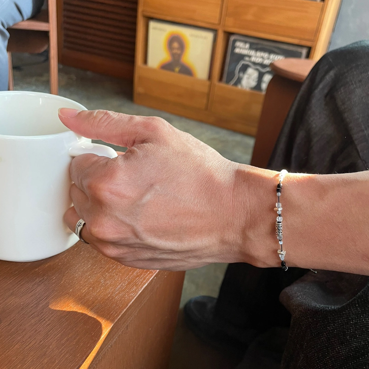 [OfOR] 4月) 드림캐처, line bracelet 