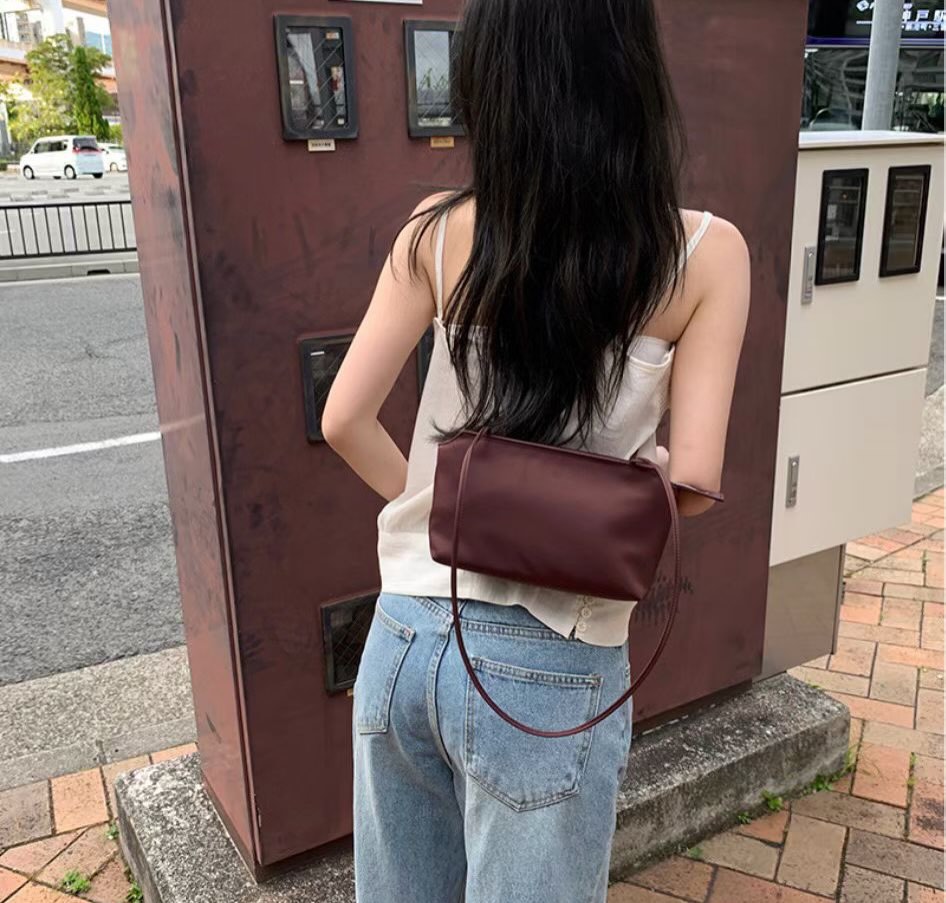 雙細繩霧面尼龍立體小方包