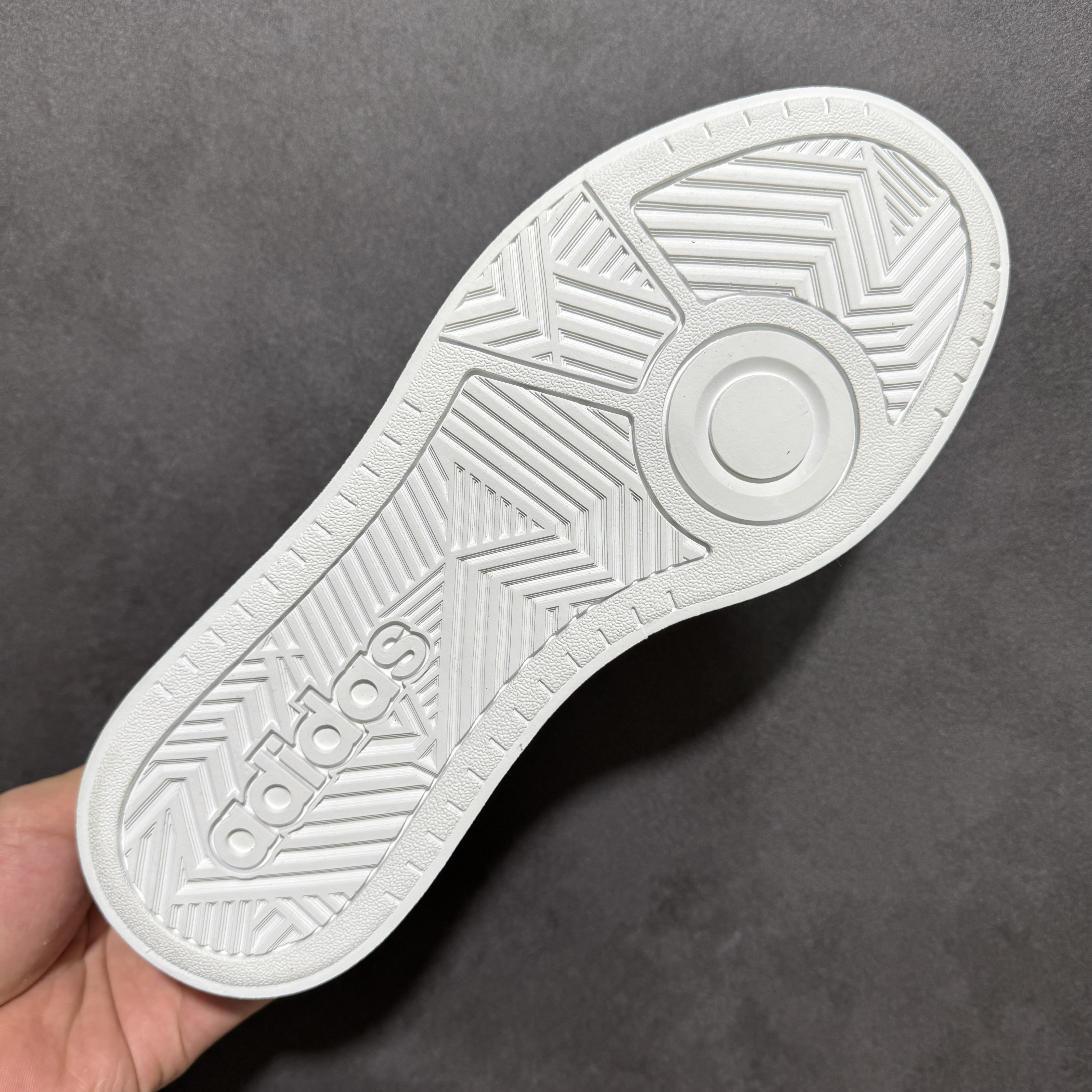 Adidas Labcourt IF1710