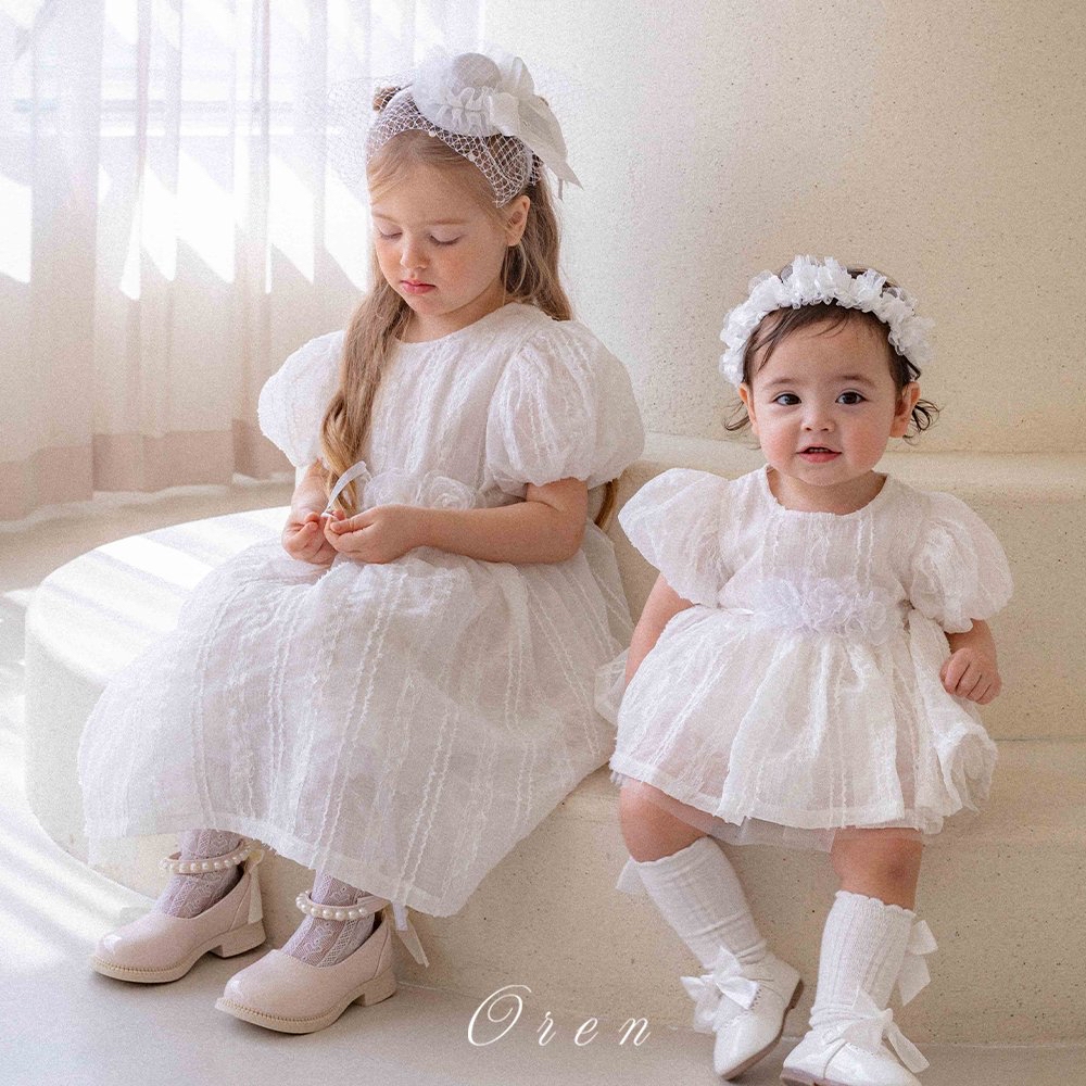 ☀️預訂 韓國直送☀️🇰🇷Oren Edel Pure蕾絲紋理花卉腰帶泡泡袖包屁裙/連身裙