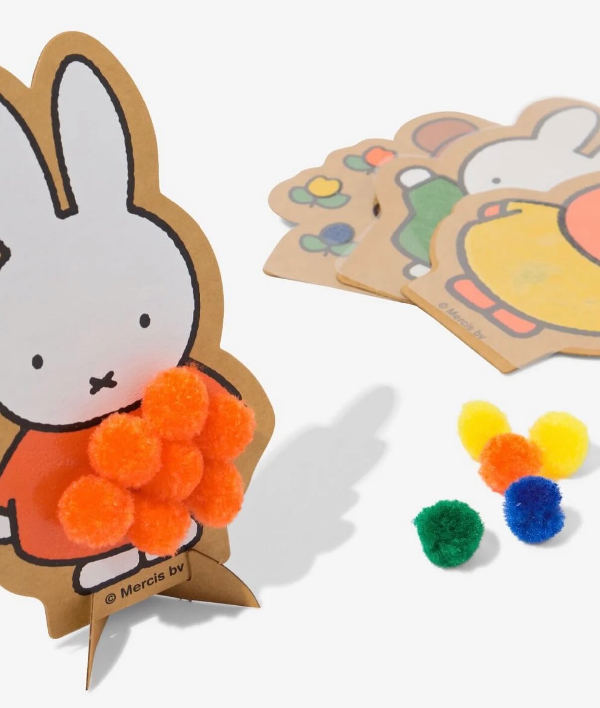 Miffy DIY cardboard puppet stand set of 4 