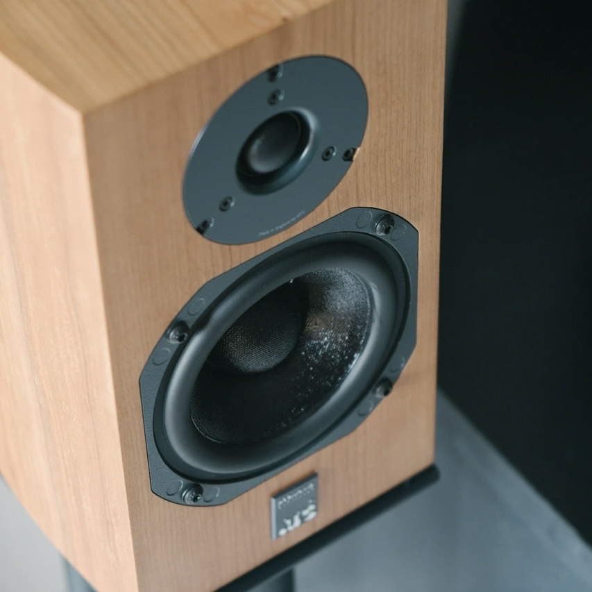 Acoustic Engineers ATC SCM7 Bookshelf Speakers (Pair)