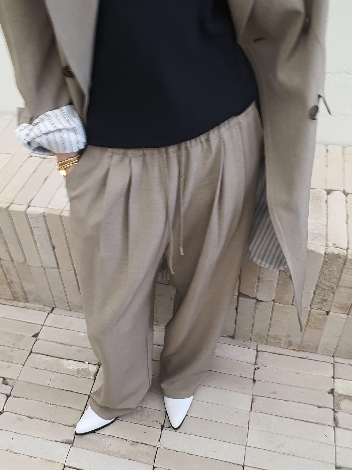 Loose and soft pants