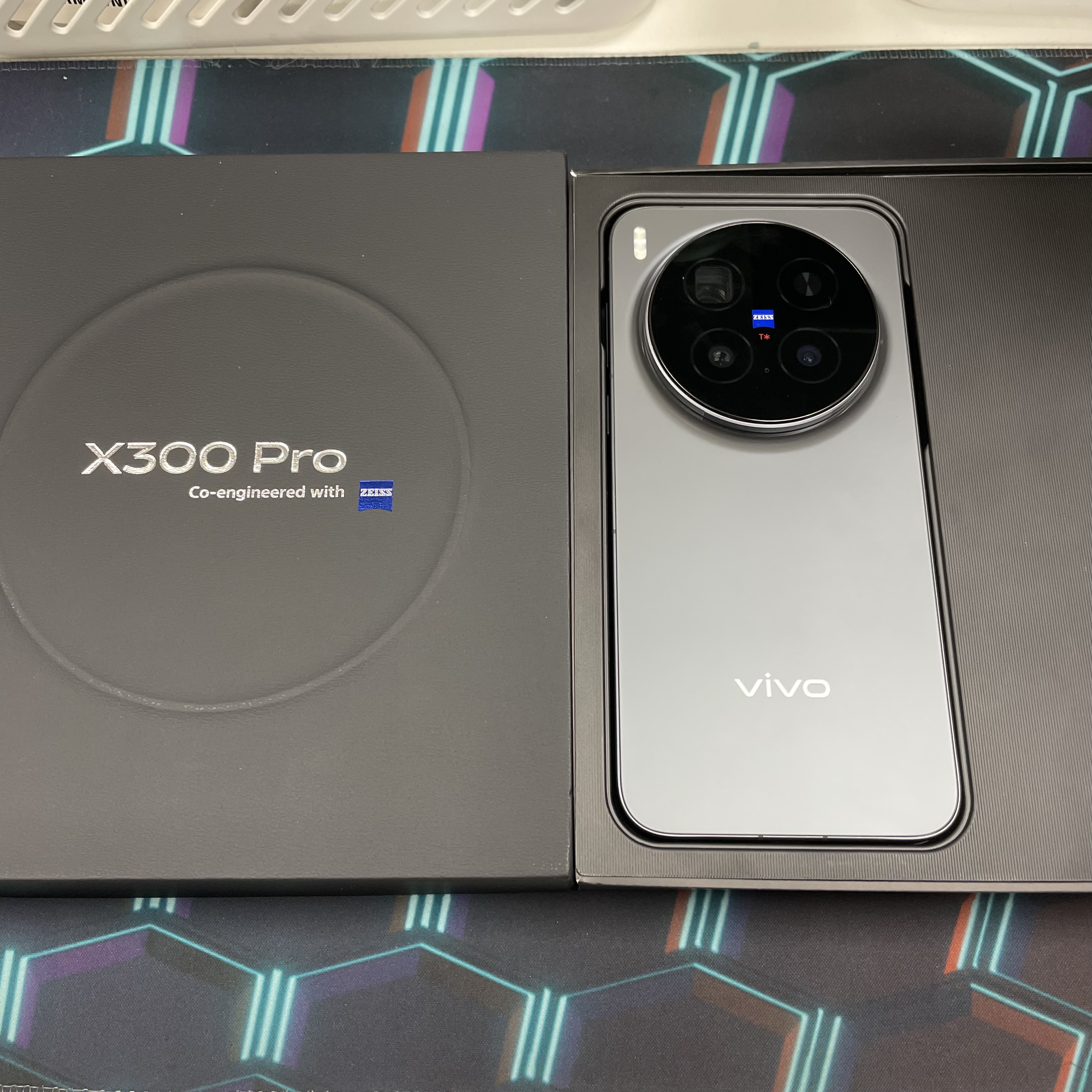 *6502 Vivo X300 Pro 完美機 16+512GB 黑色 black