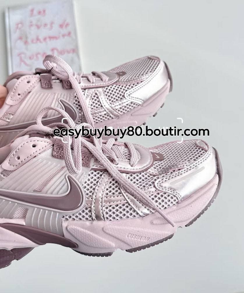 💗👟 限定情人節款 NIKE 粉霧厚底運動鞋 👟💗甜到入心嘅粉霧玫瑰色調 🌸$480對