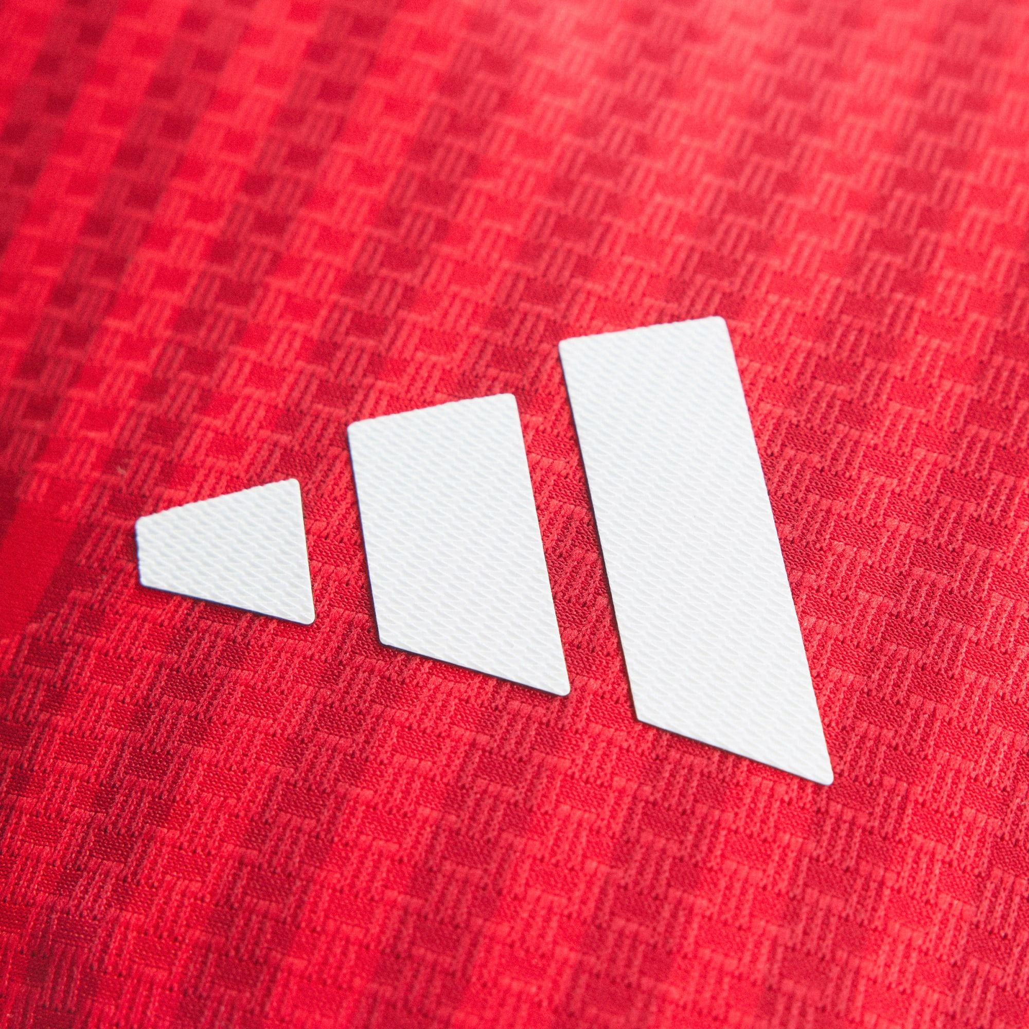 Adidas Bayern Munich 拜仁慕尼黑 2026-27 主場長袖球員版球衣 (可加印字) KE8584