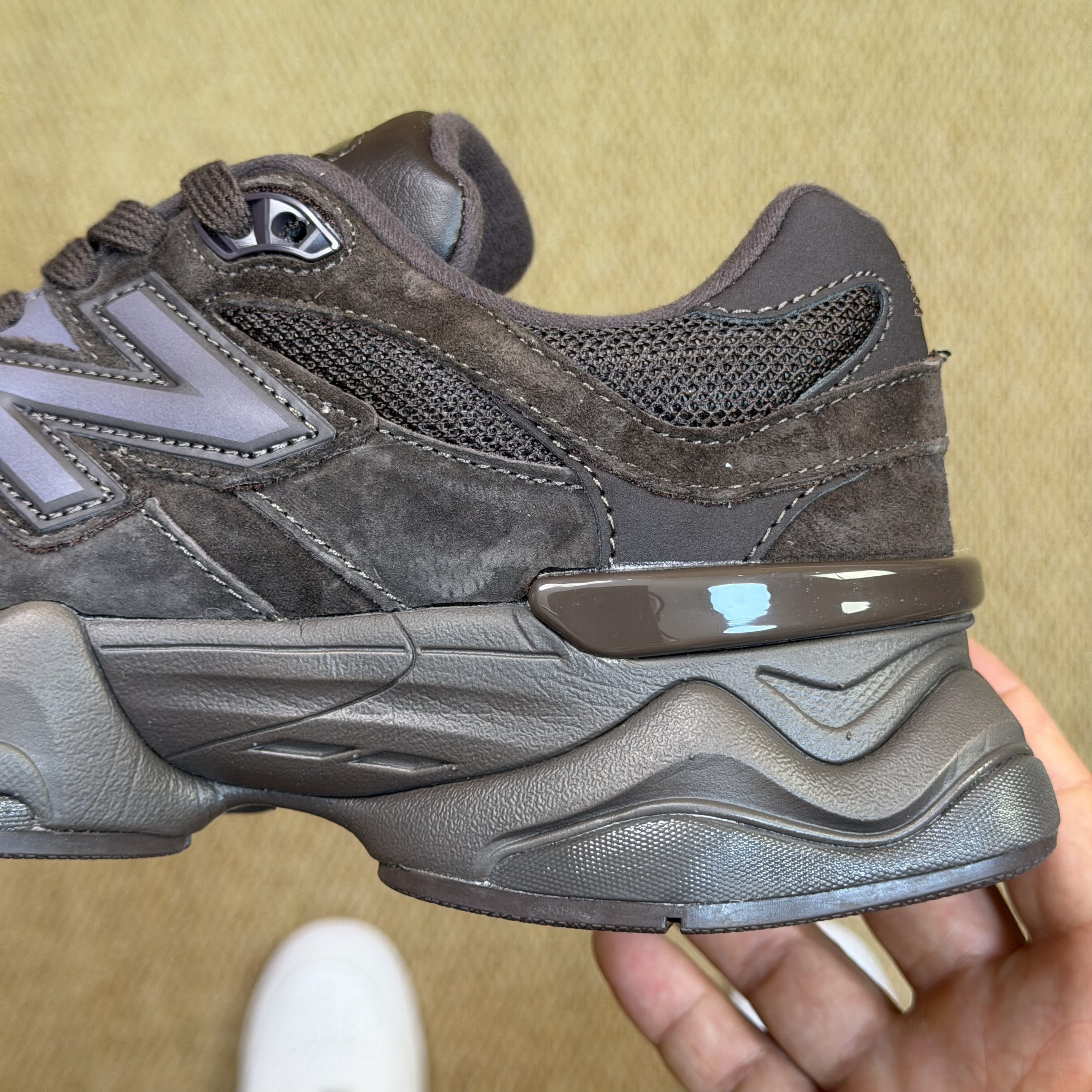 New Balance 9060 U9060ZWD