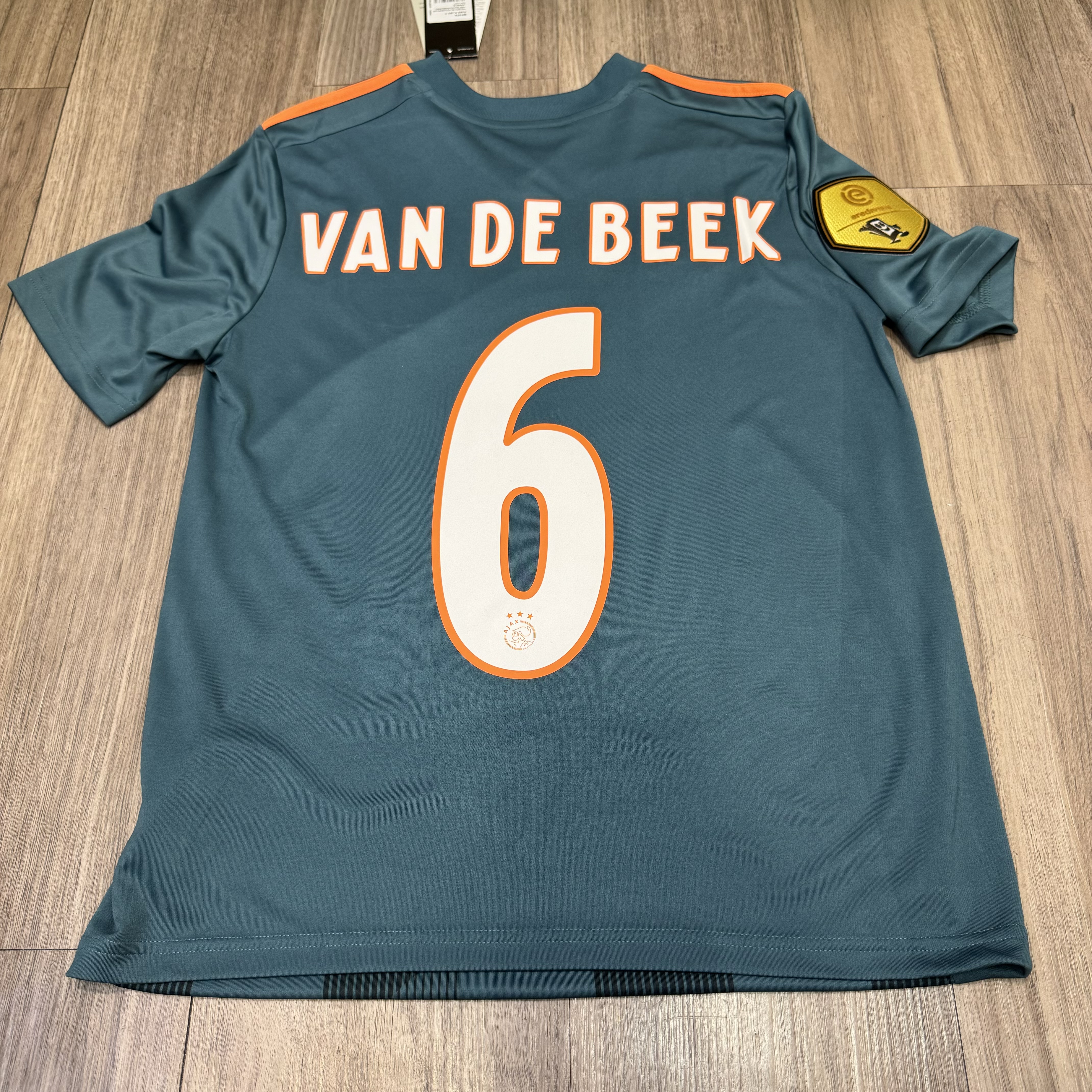 (Youth size)Ajax 19/20 away shirt #6 Van de beek (Bnwt)