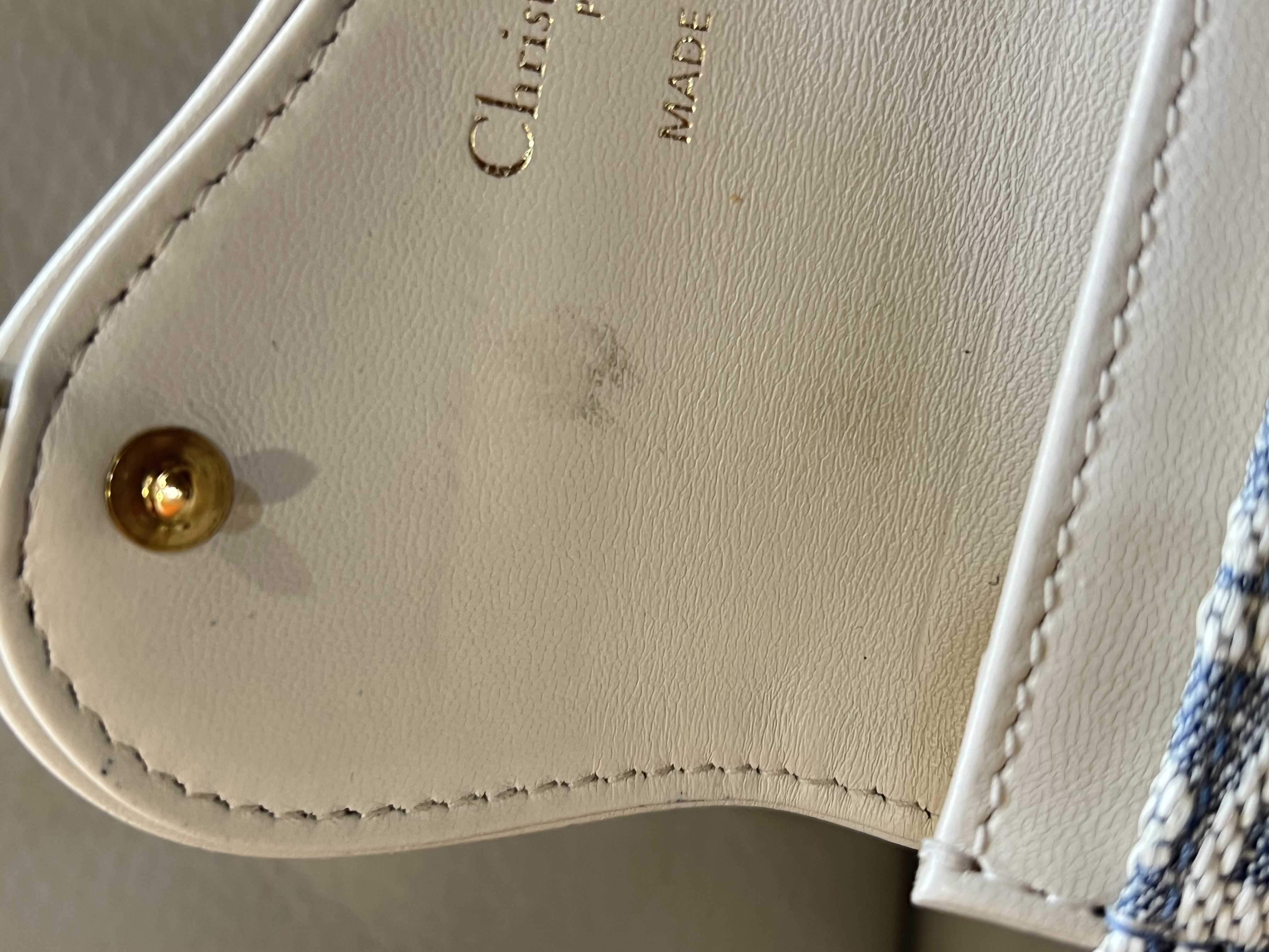 Pre-Owned DIOR Card Holder / Product Code: 26041644