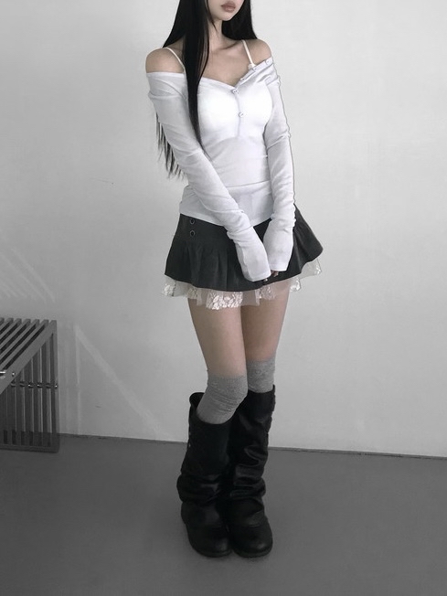 Lace Trim Ruffle Mini Skirt