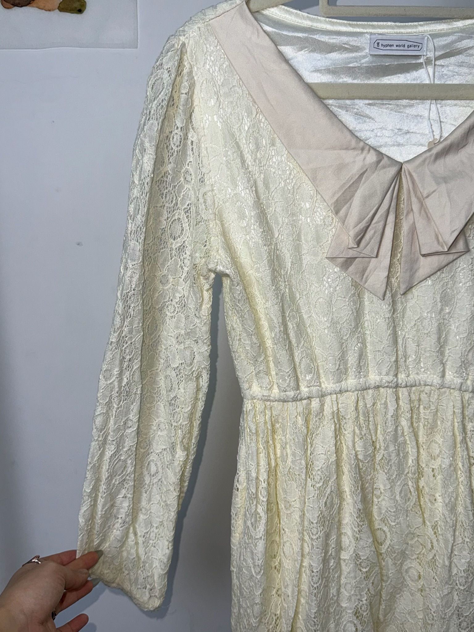 Elegant Ivory Sailor-Collar Lace Dress