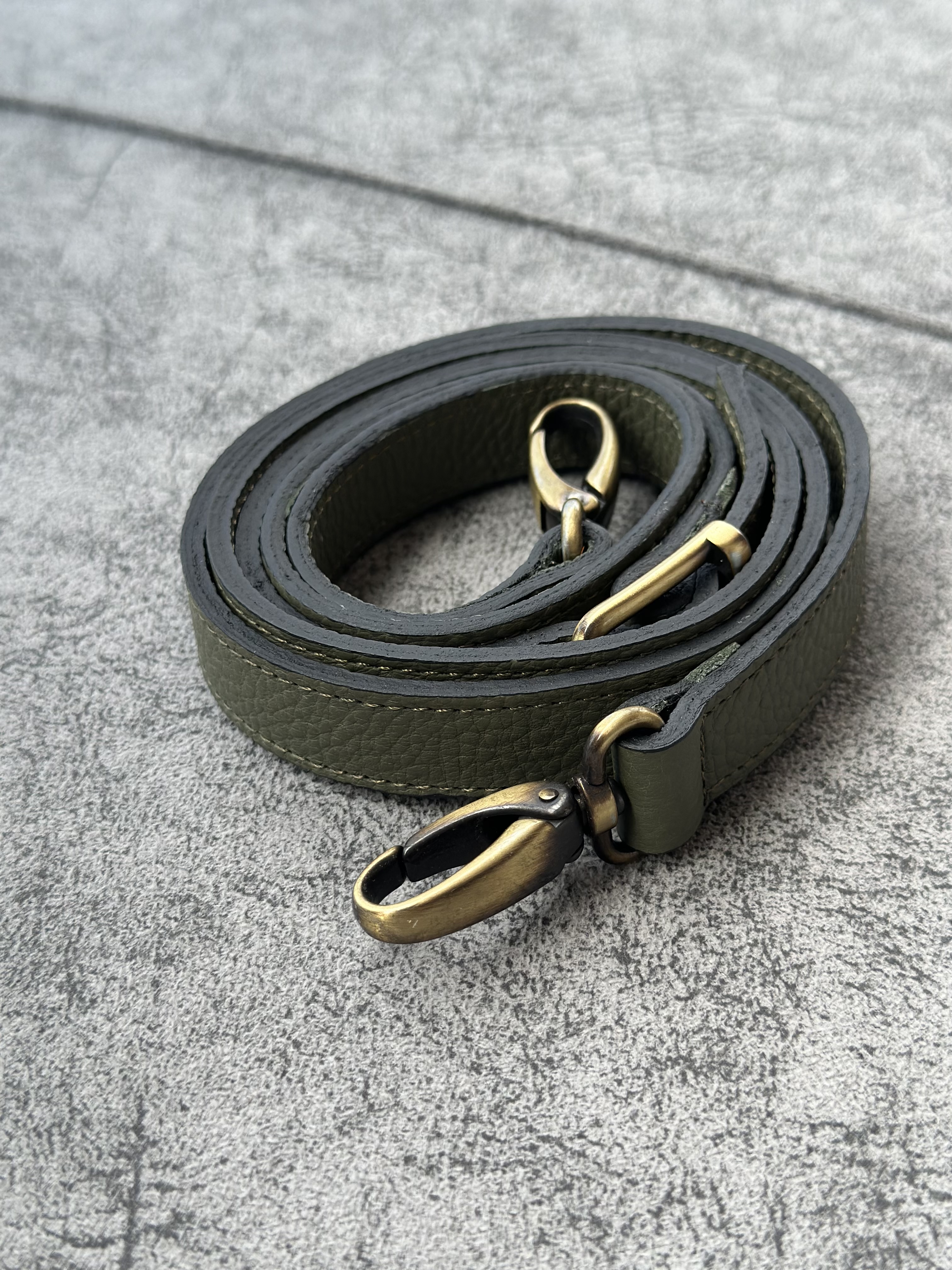 K28 土耳其真皮地氈手袋（墨綠色）