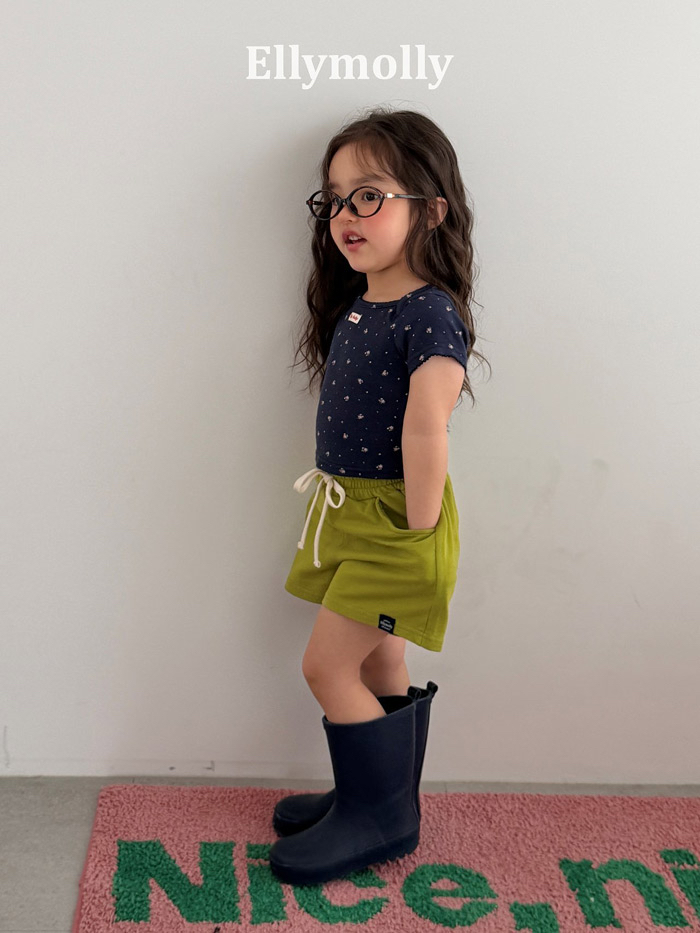 🇰🇷Ellymolly tee