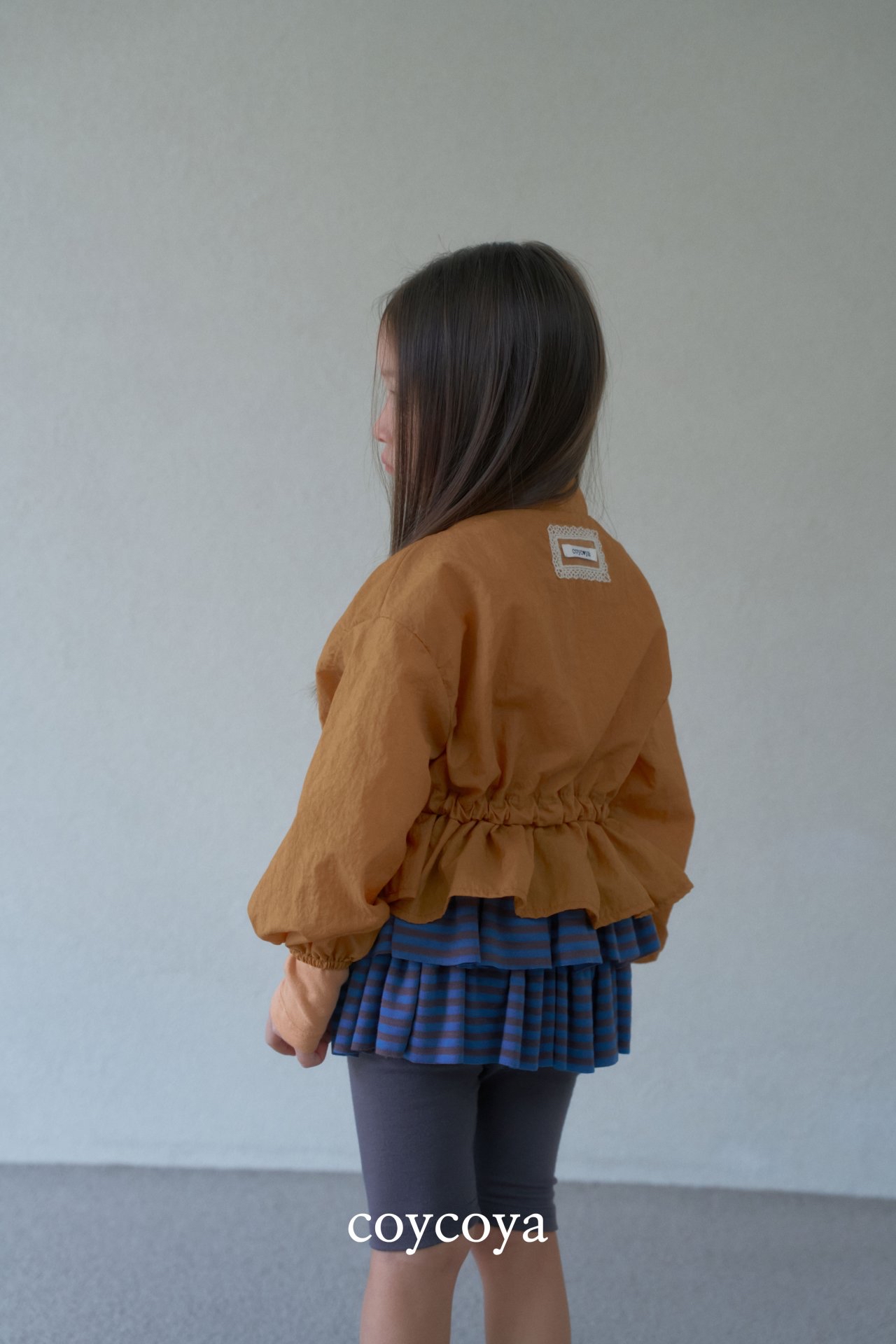 🌸預訂 韓國直送🌸🇰🇷COYCOYA兩色褶皺荷葉邊拉鍊防風外套連收納袋