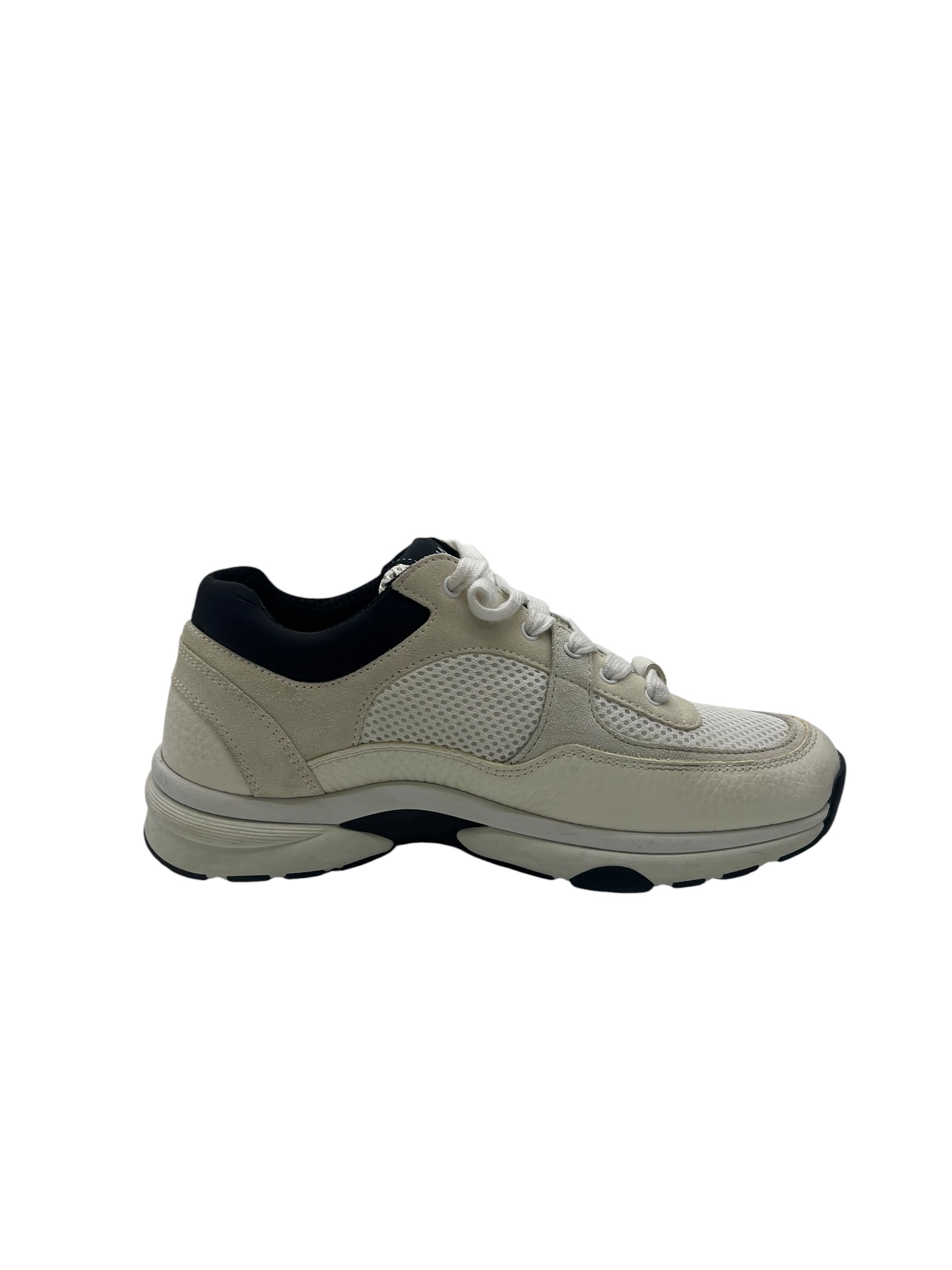 Pre-owned CHANEL Sneakers / Product Code: 071303