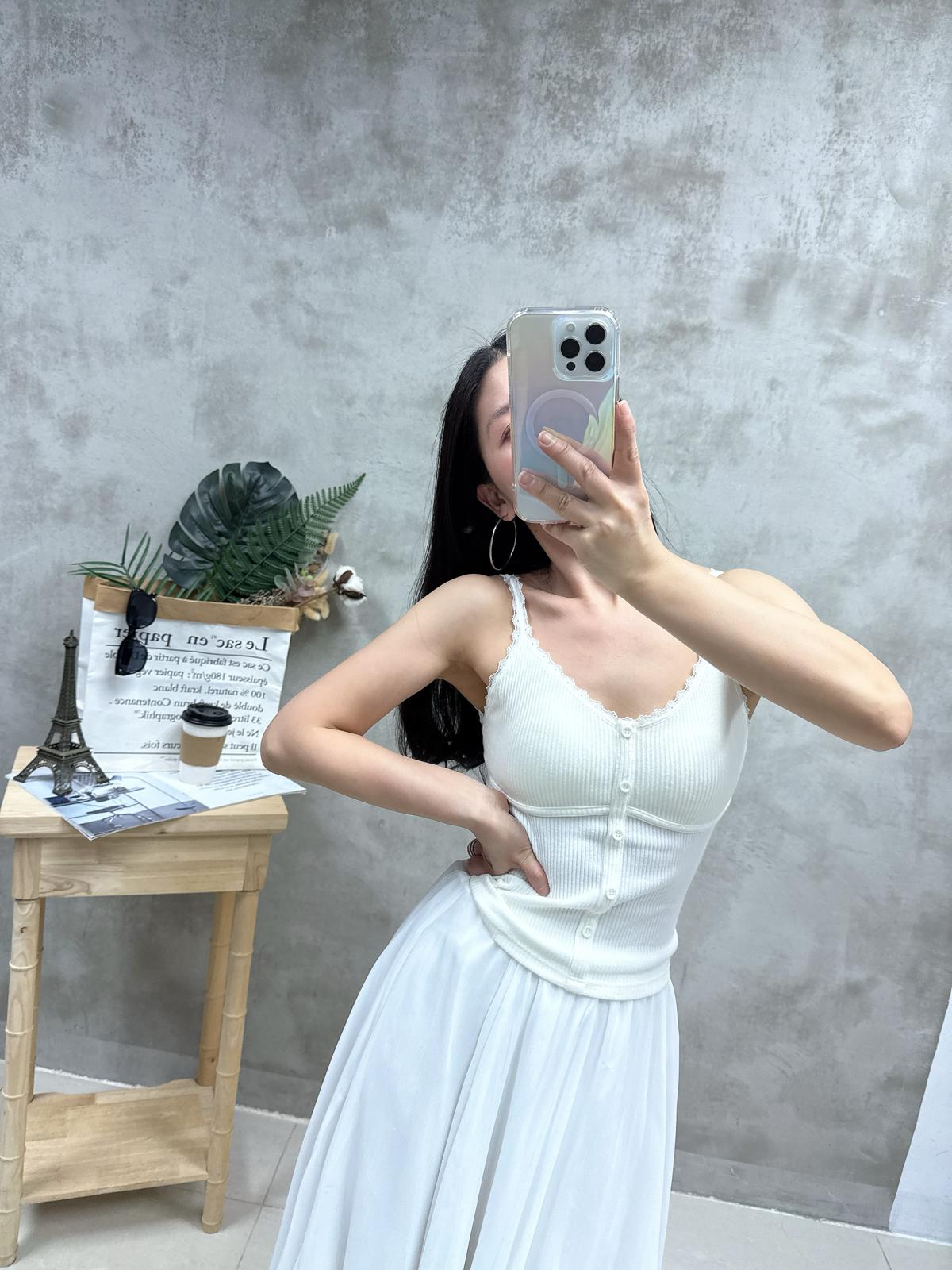 H20 喱士邊暗紋Bra top