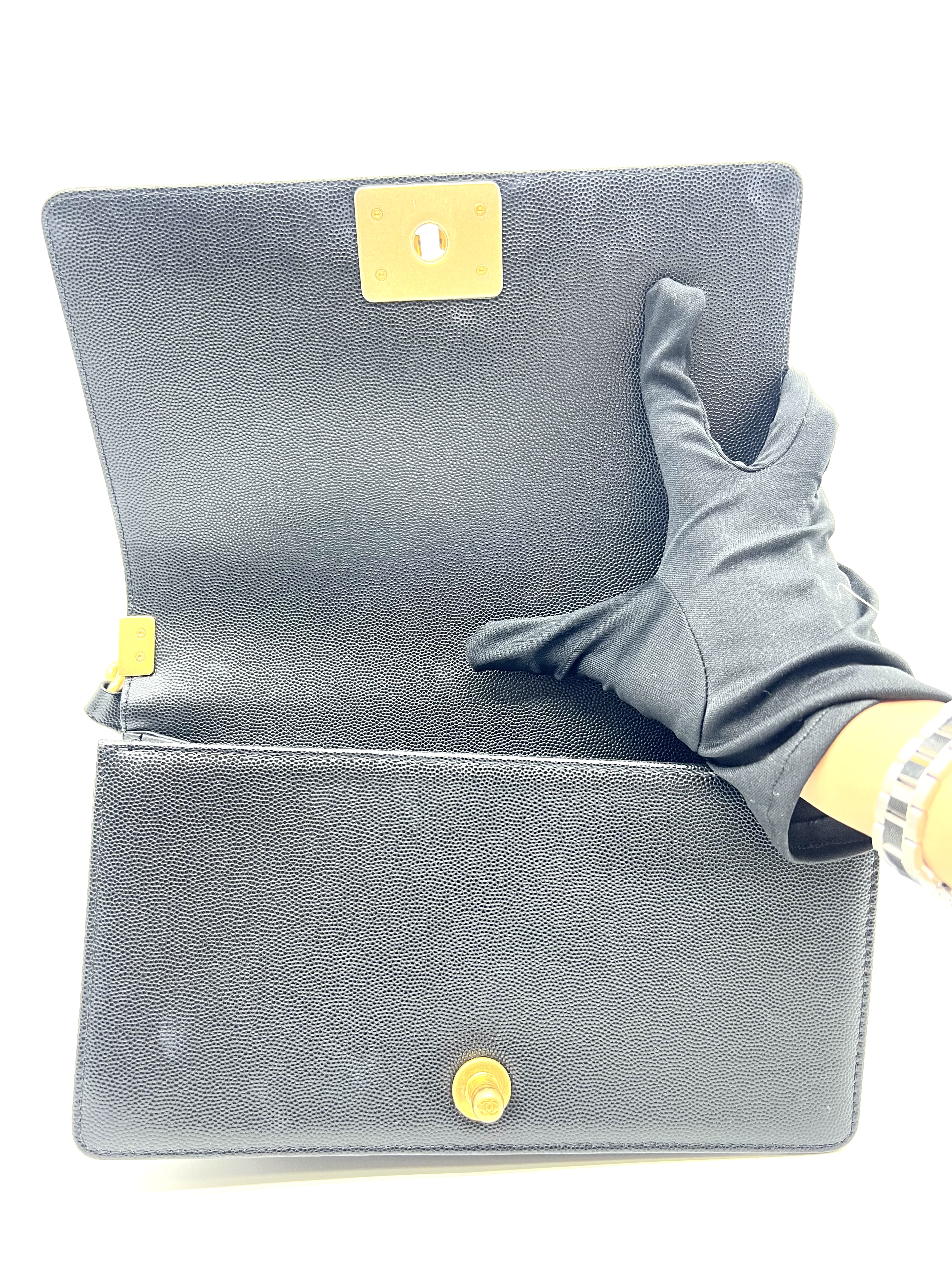 Pre-Owned CHANEL Boy 25 / Product Code: 26042211