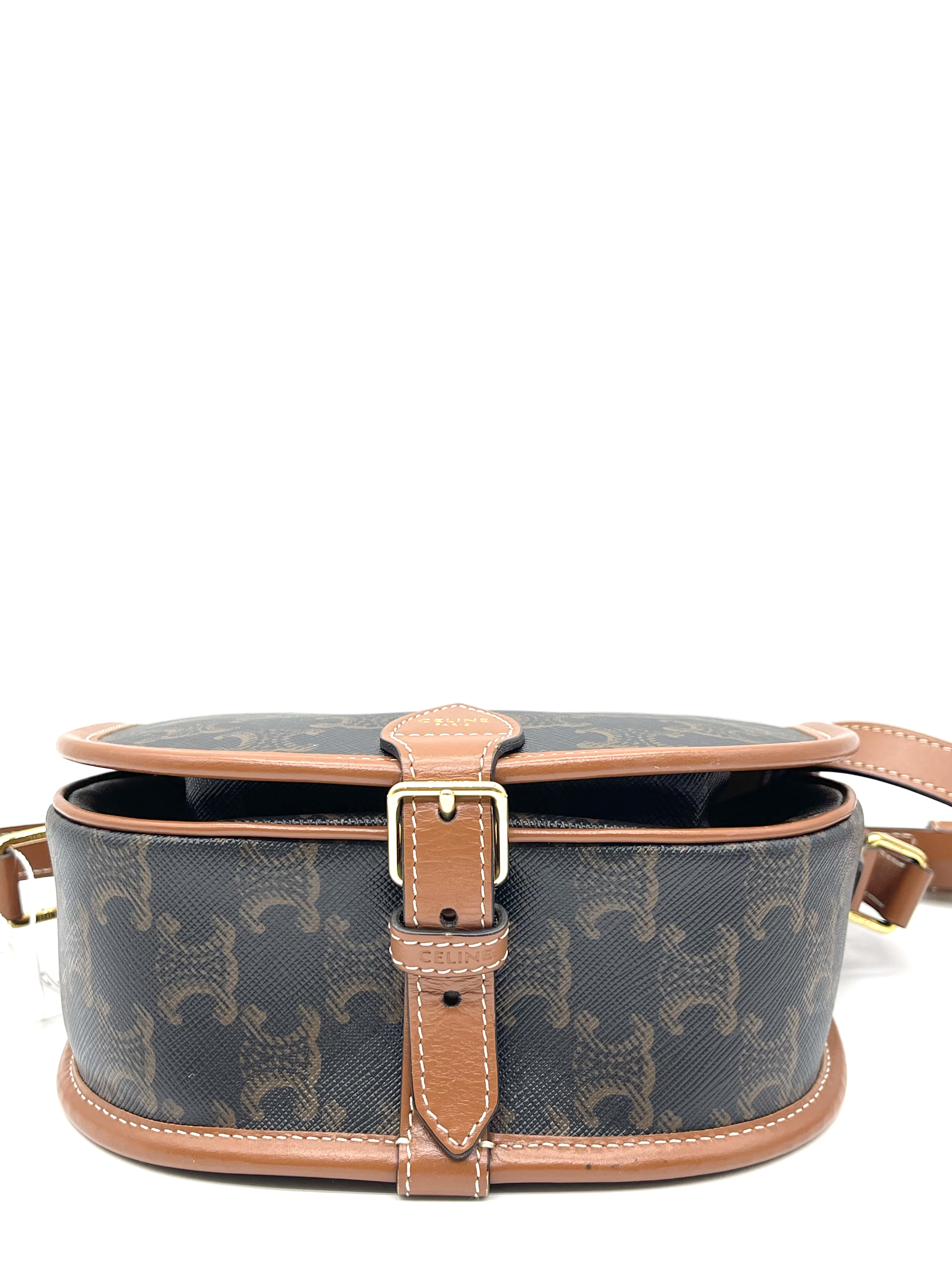 Pre-owned CELINE Folco / Product Code: 26032402