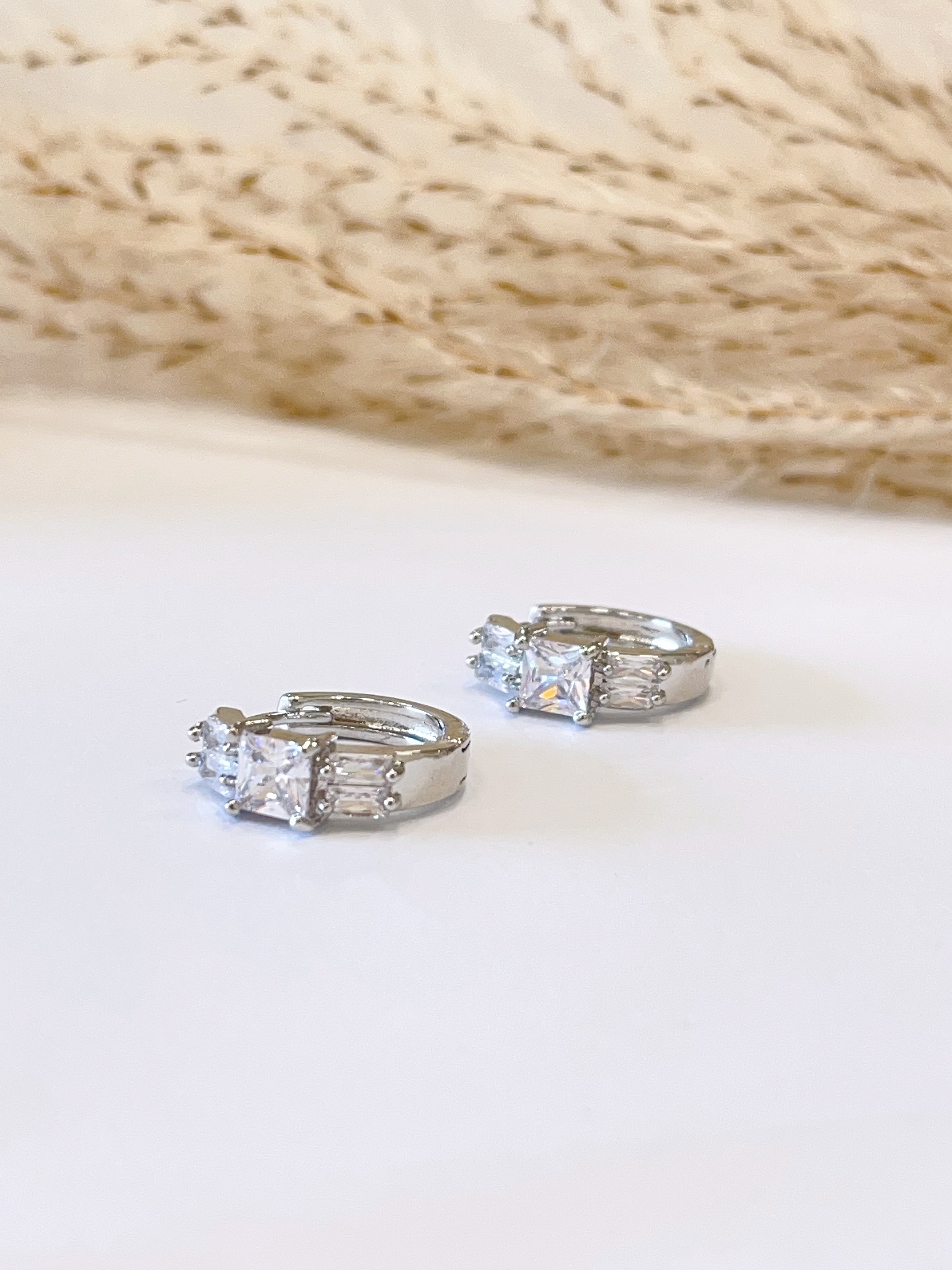 方形锆石高级感耳扣耳环