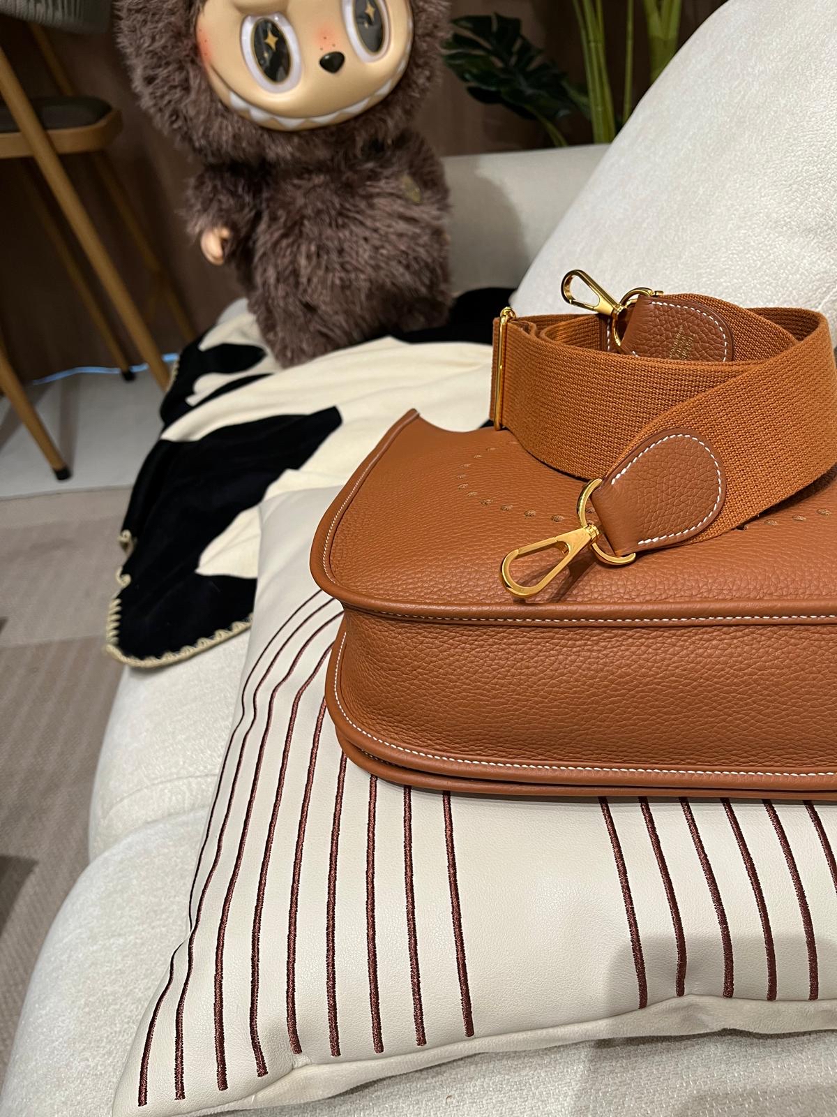 Hermes Evelyne 29 Stamp Z 金金 100%Authentic, 99%New ✅Dust bag✅Box