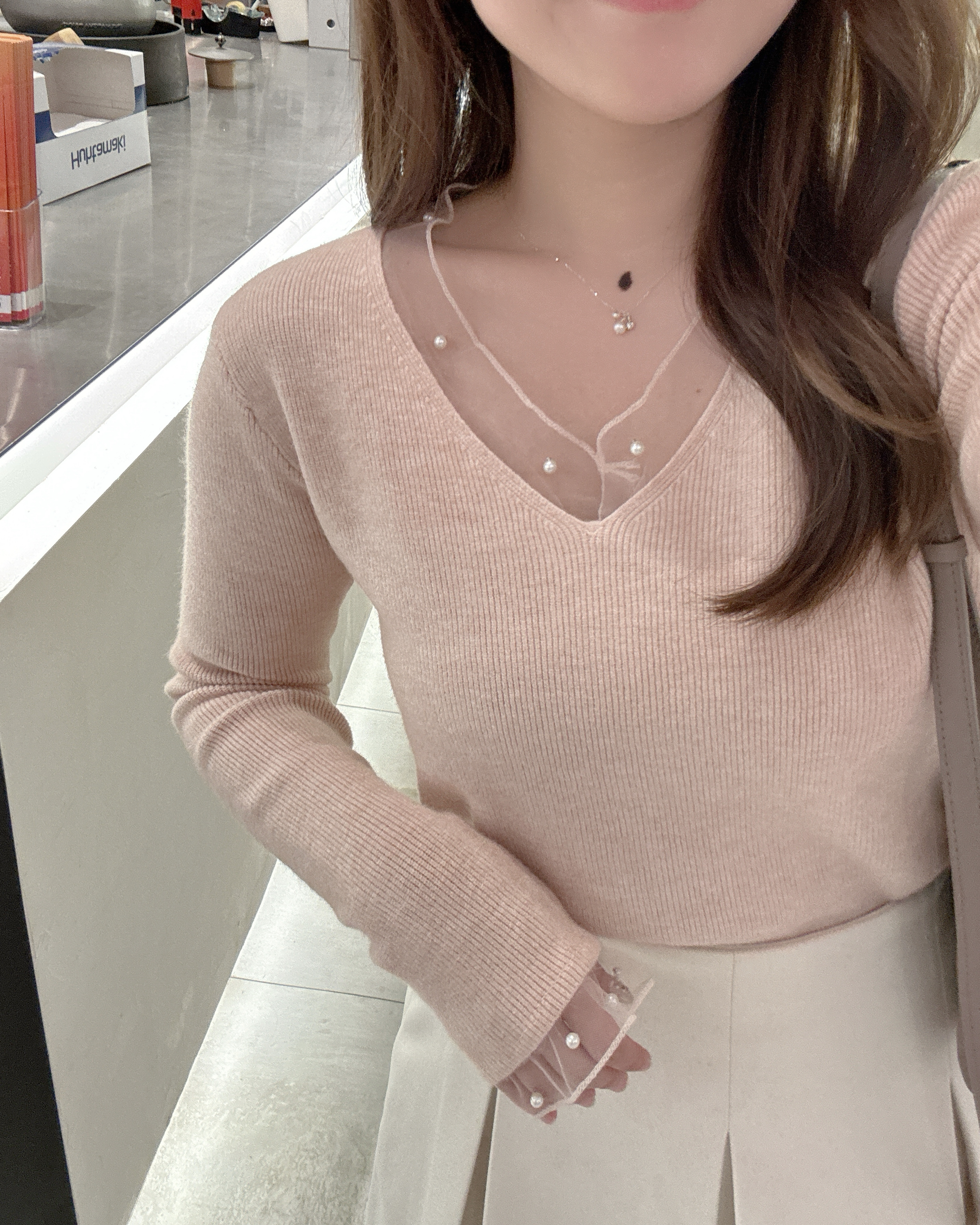 【直播追加款】喱士邊小珍珠針織上衣