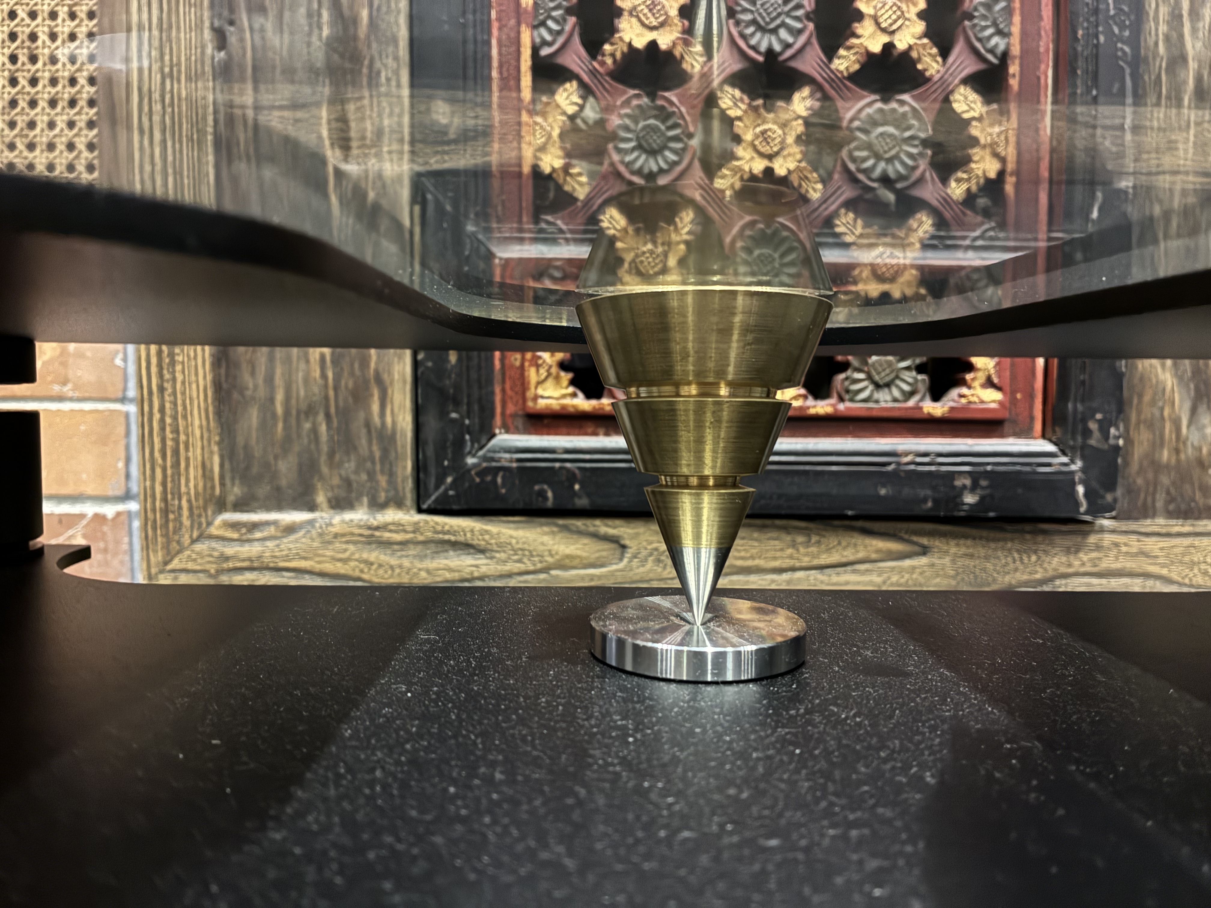 eSseCiDESIGN AQUILIBRIUM（使用品）