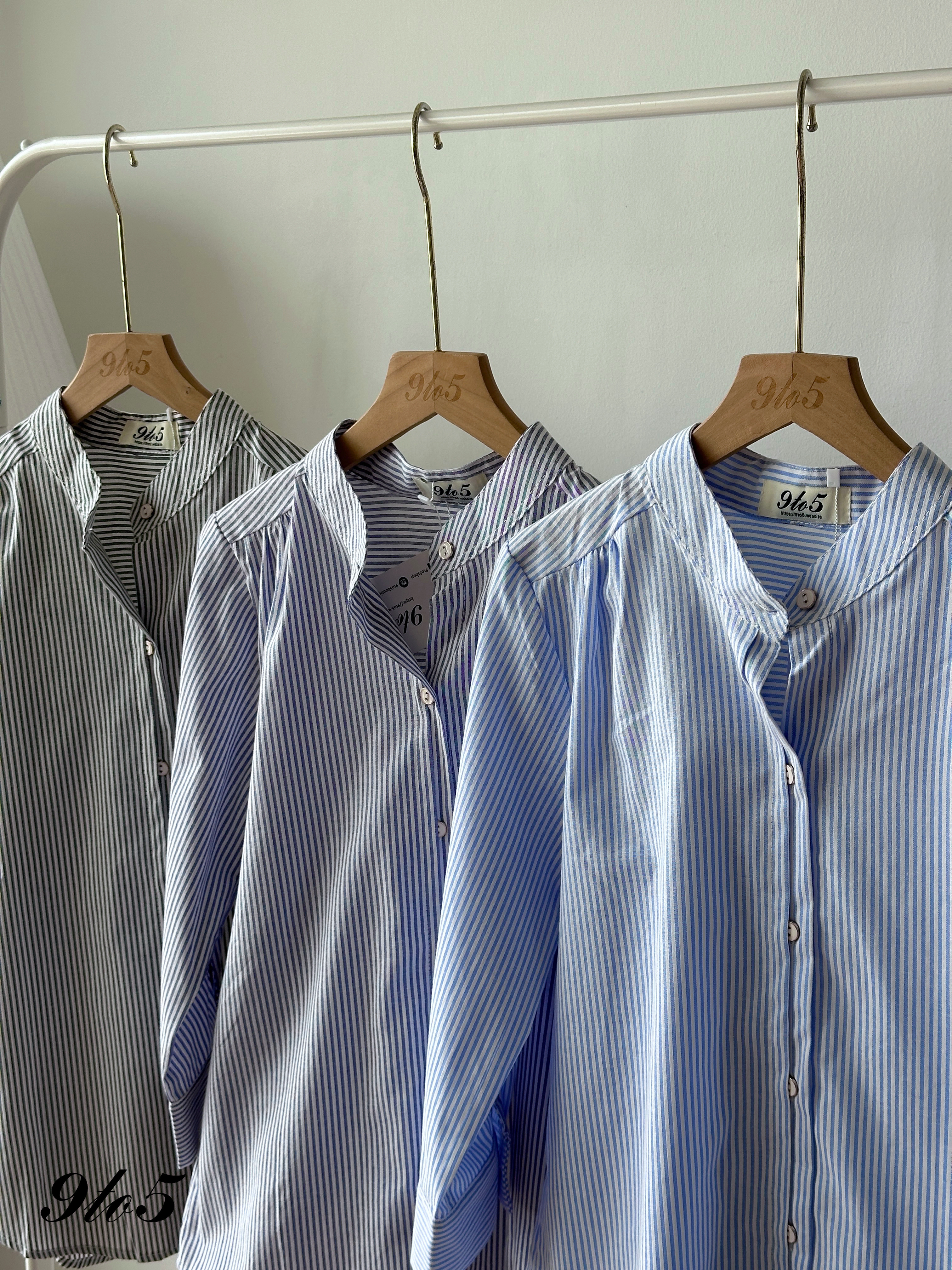 T4420 Stand Collar Half Sleeve Stripe Shirt - 3 Colors 
