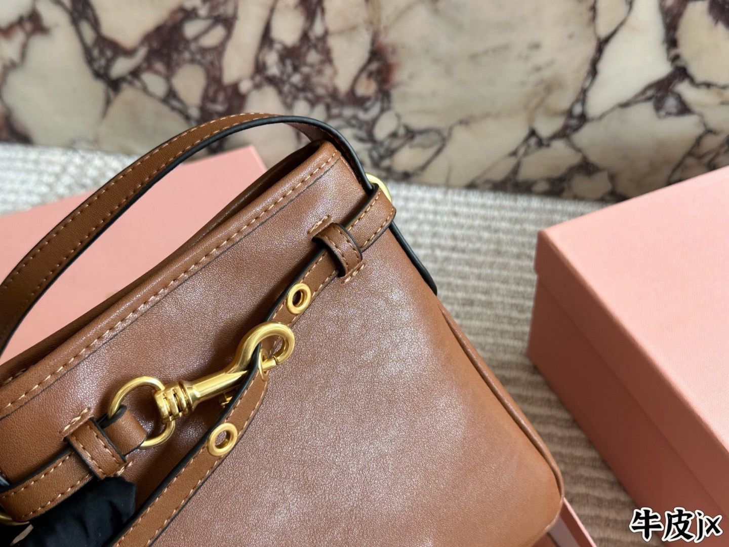 $499件原單*全皮 Miumiu mini水桶