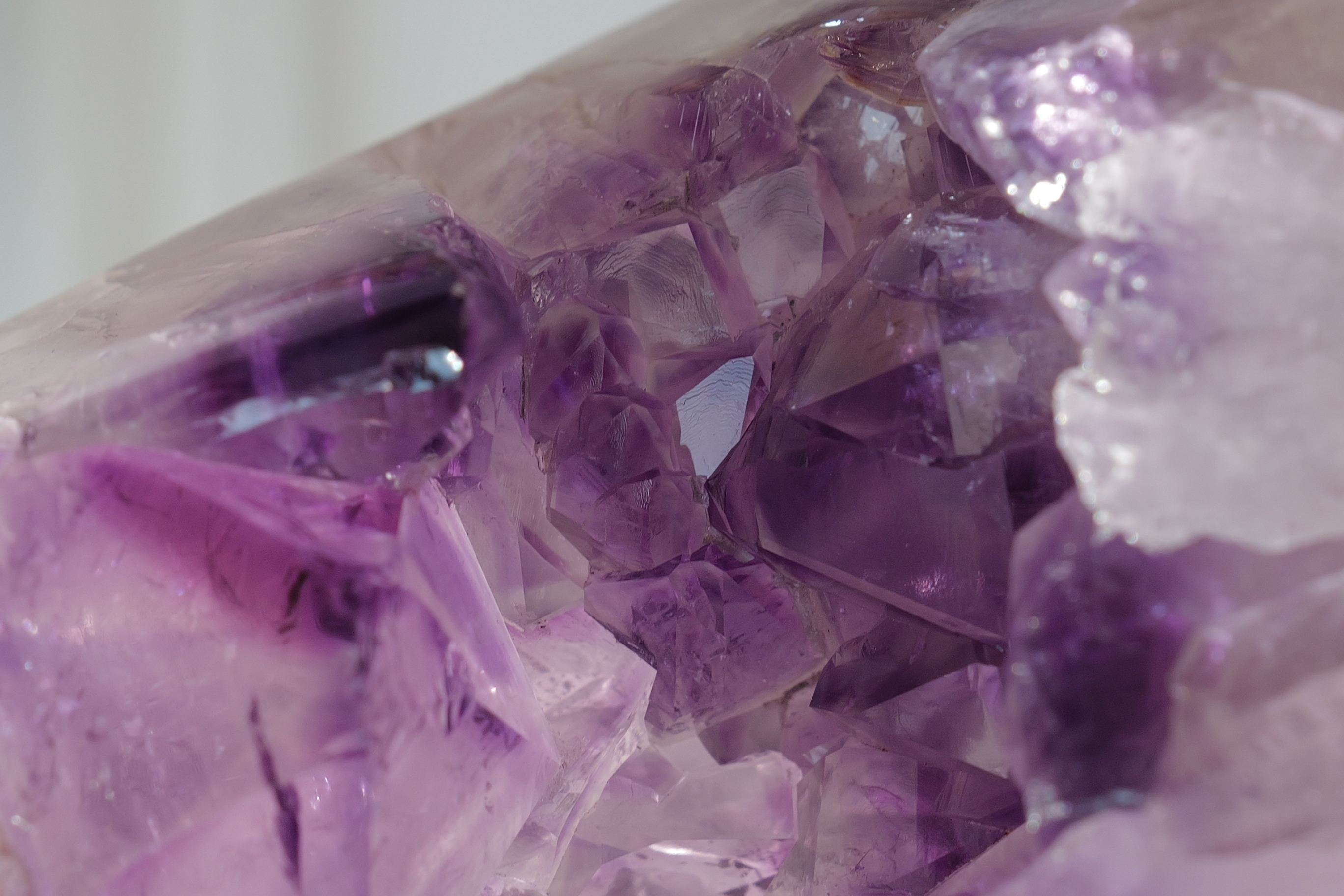 ༒ 1.6kg+ 15.6cm 紫水晶塔尖༒  AM.7033C9AGJS20-RA27*1AAM