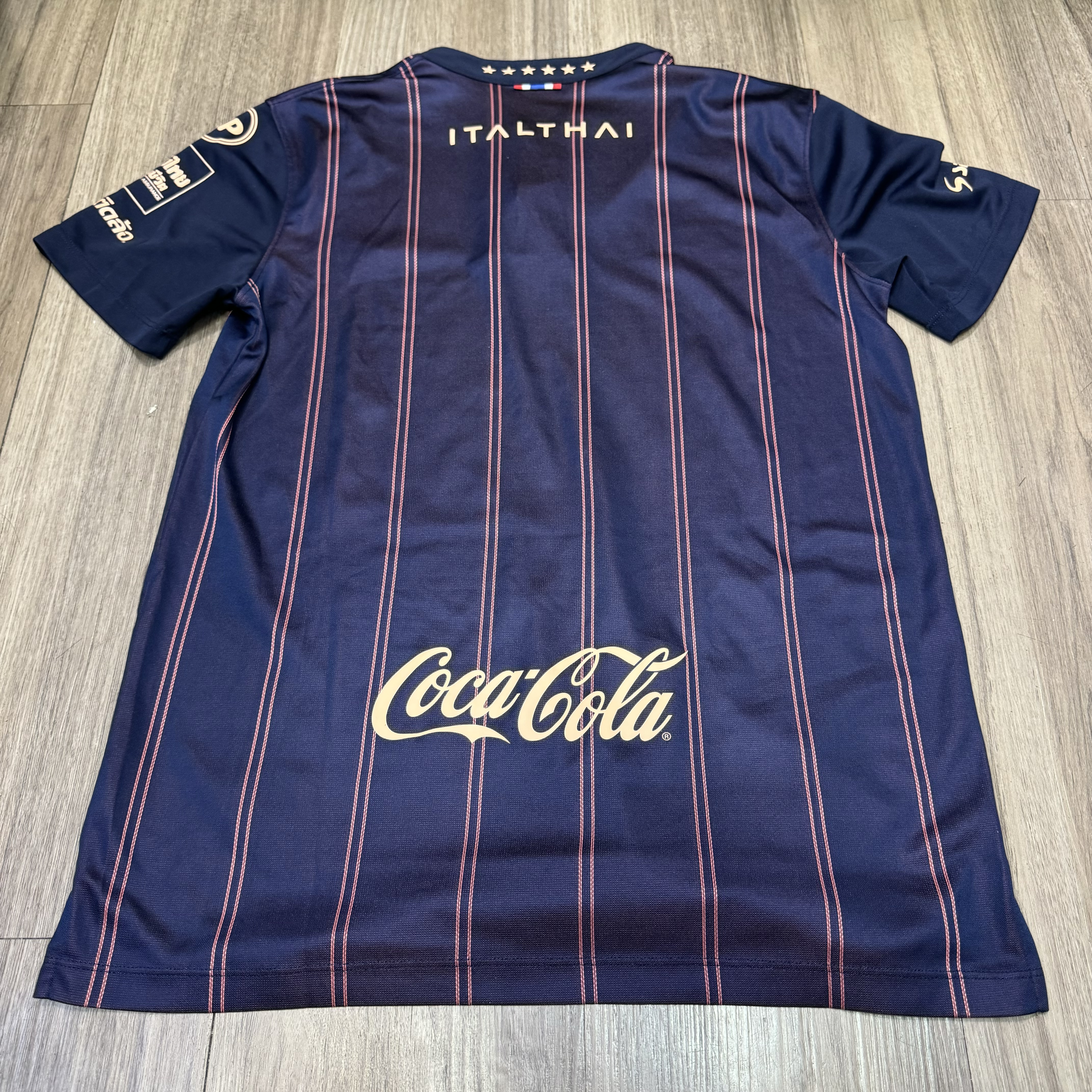 Buriram United 18/19 away shirt