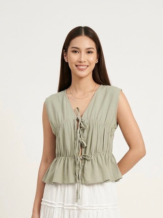 FS2533 - Tie Front Top