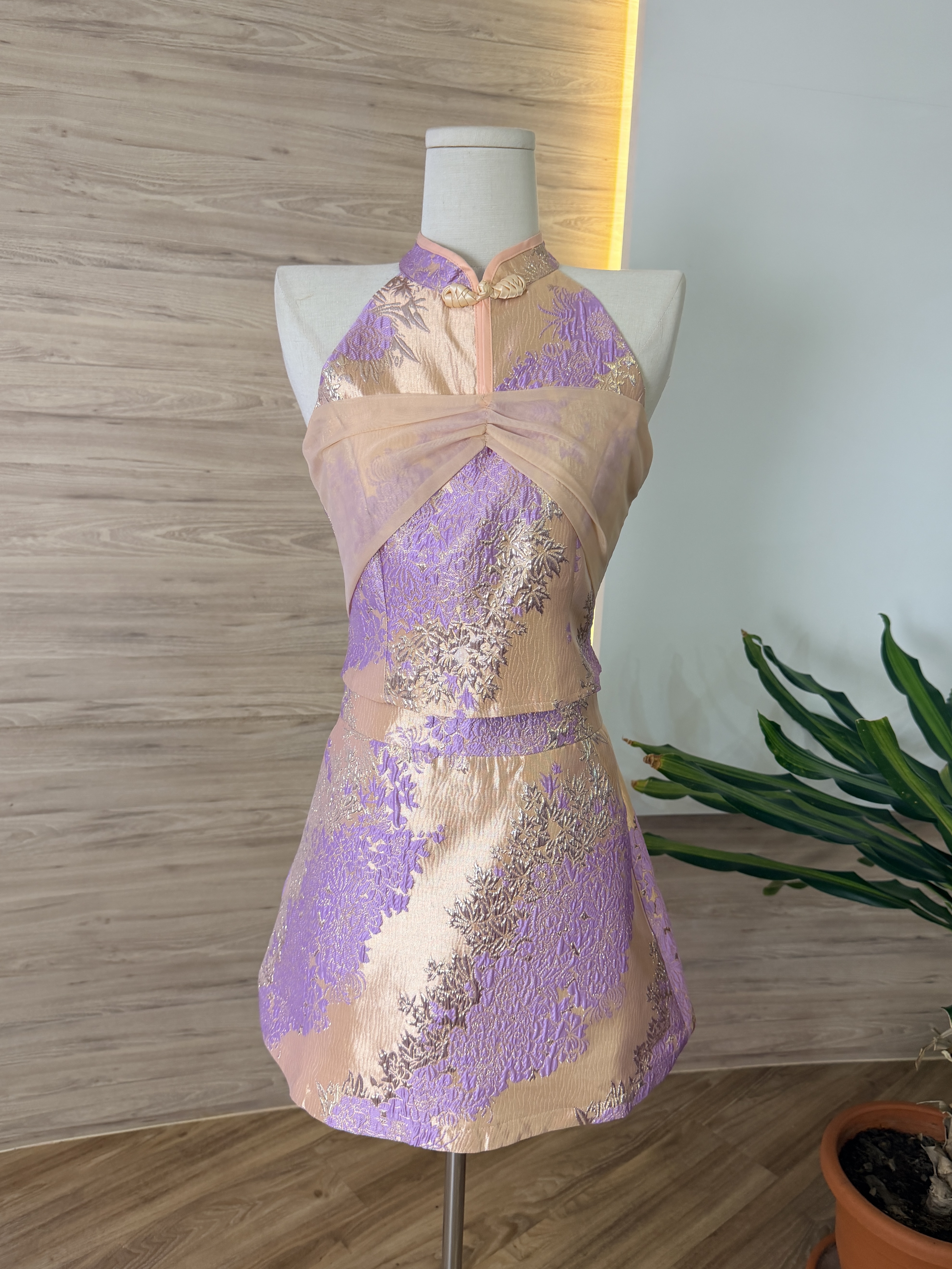 Yovela Oriental Set Wear