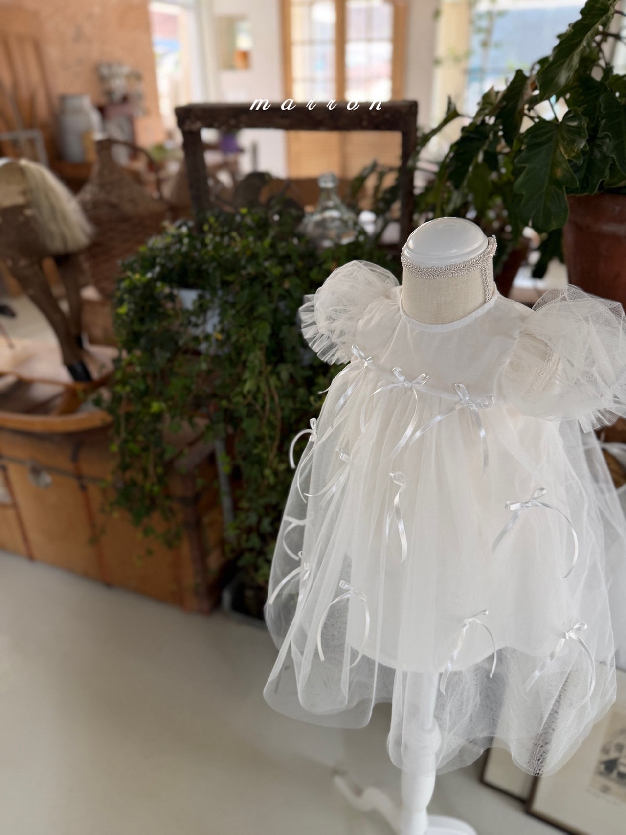 ☀️預訂 韓國直送☀️🇰🇷Marron兩色絲帶薄紗泡泡袖連身裙