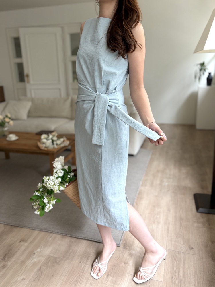 Pastelly Gathered Waist Dress (Blue)