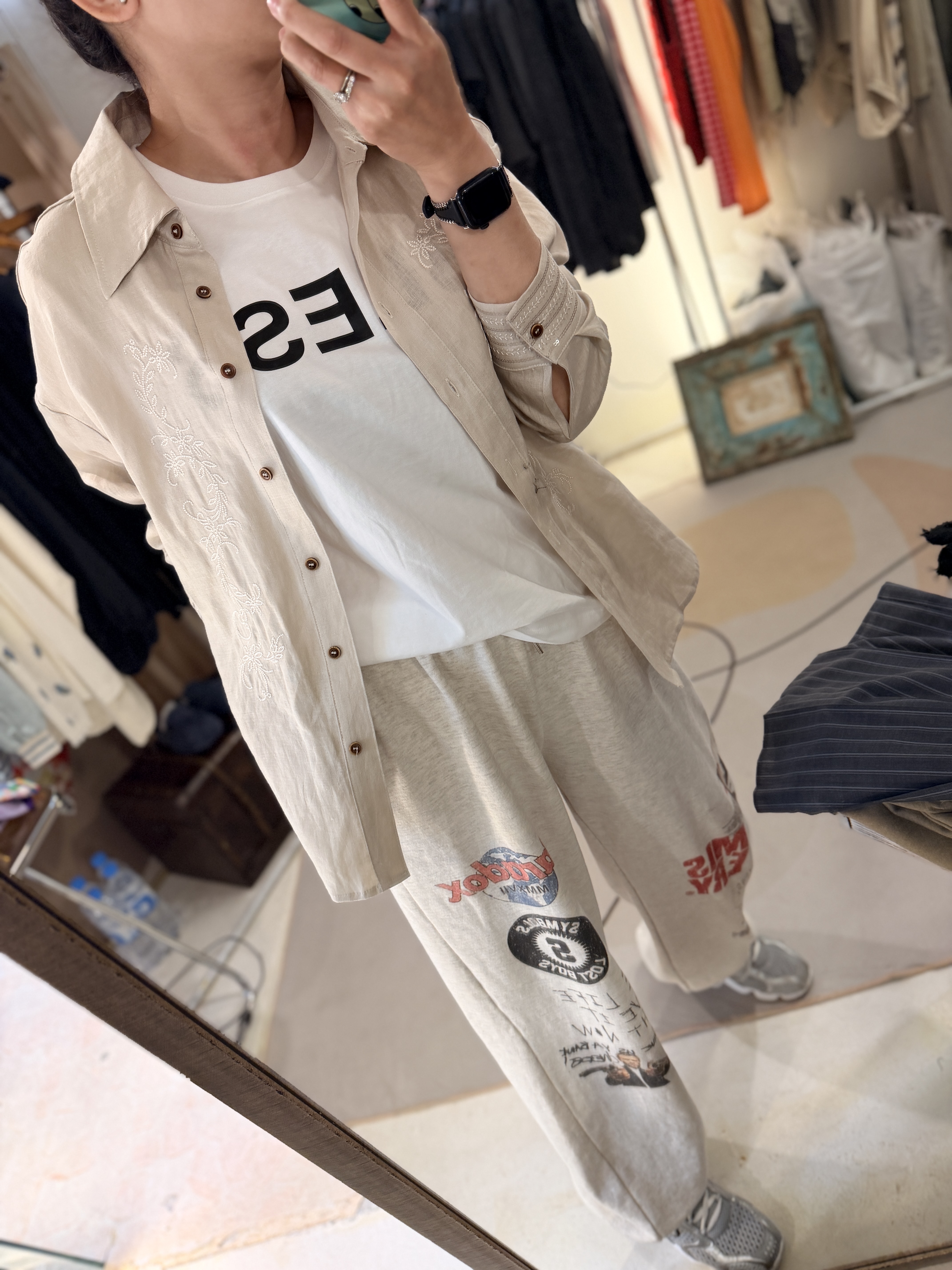 Linen embroidered shirt