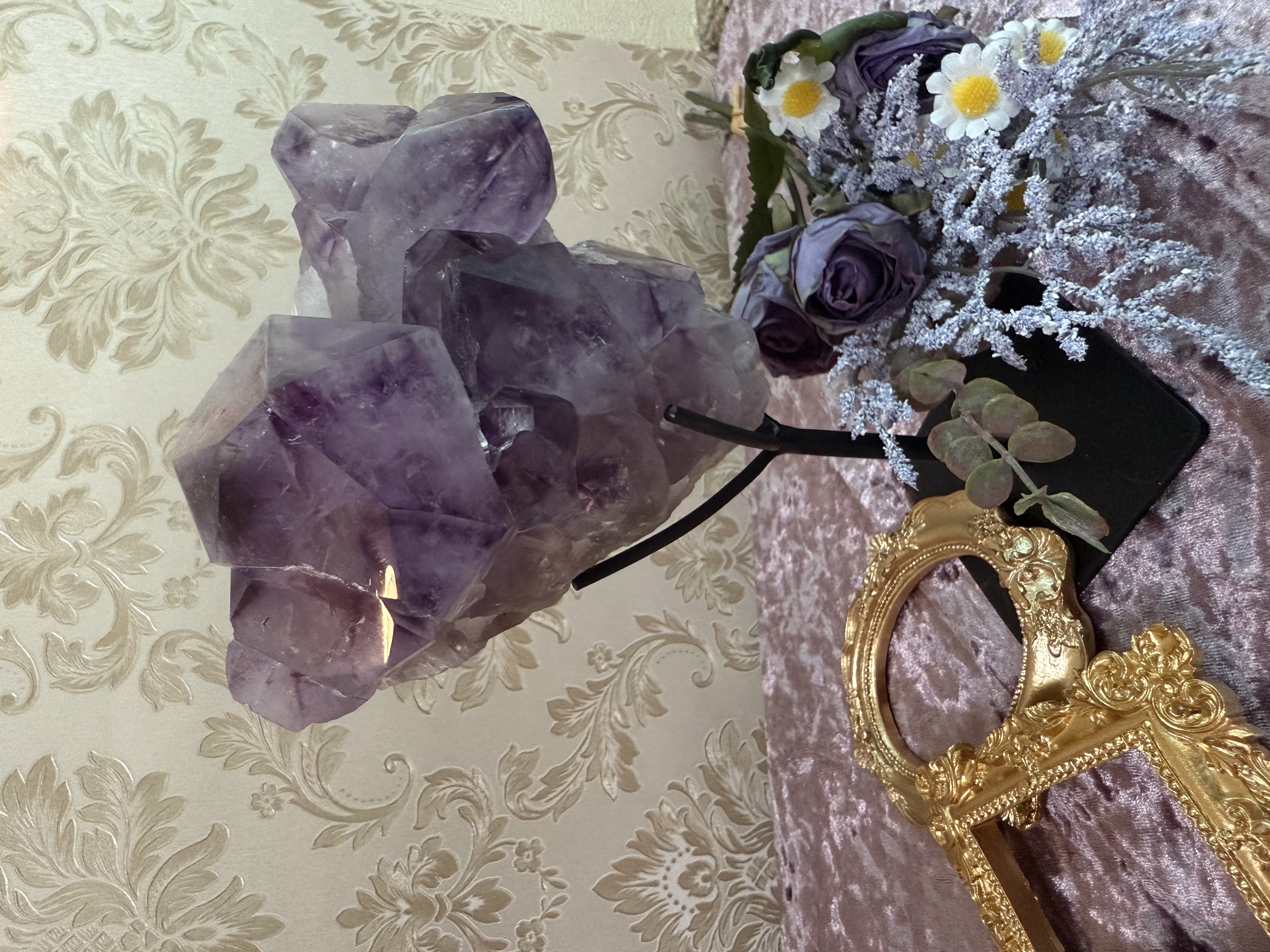 教堂城堡形紫幻影水晶簇