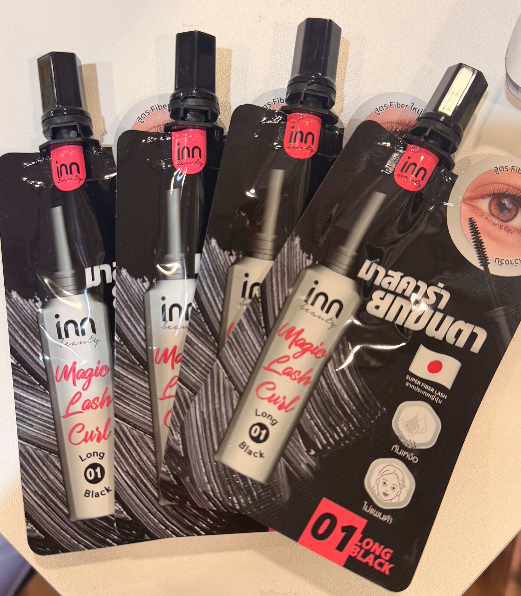 泰國INN睫毛膏速乾防水防汗持久 2g (黑色)