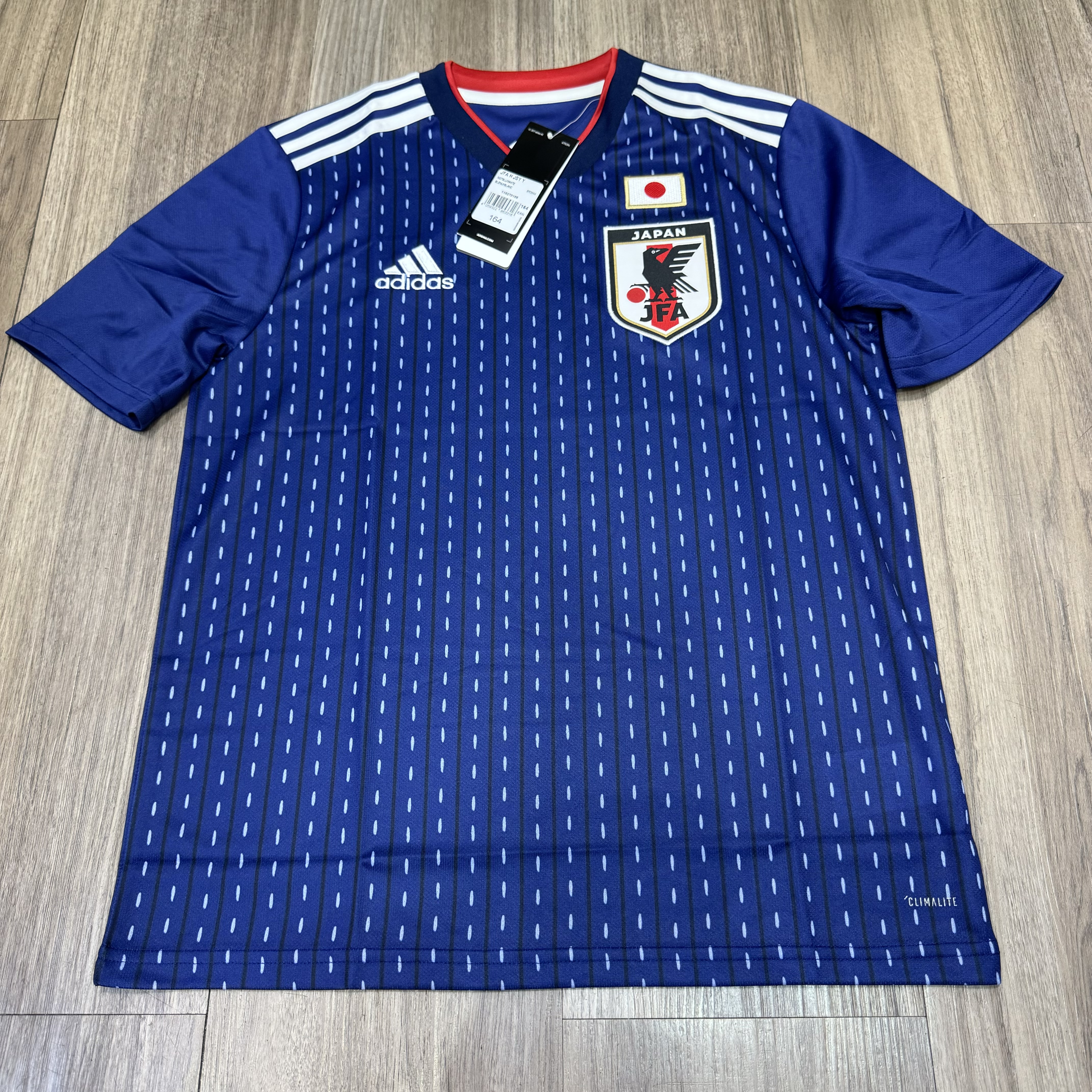 (Youth size)Japan 18/19 home shirt (Bnwt)