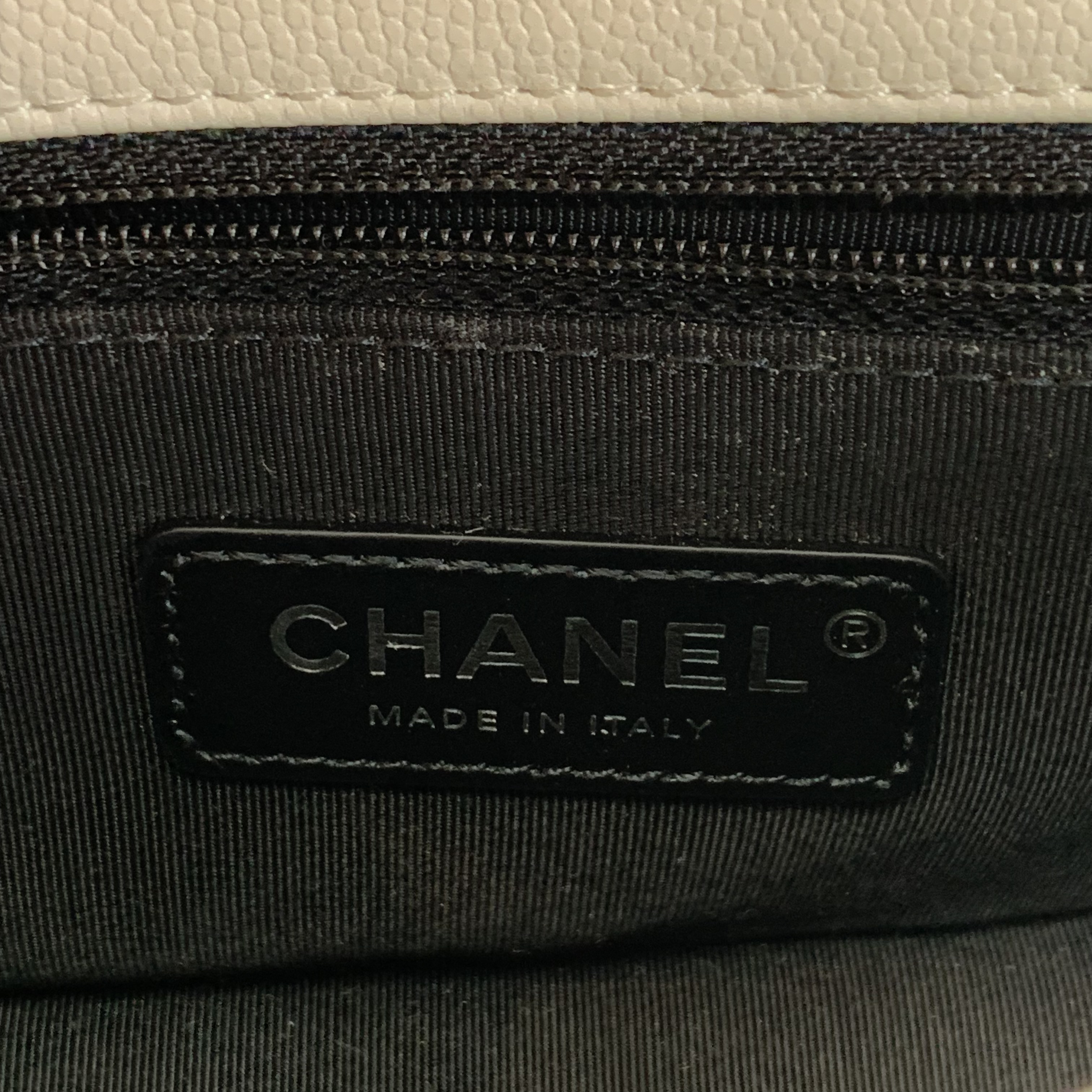 🐼熊貓配色Chanel黑白琺瑯扣大Mini