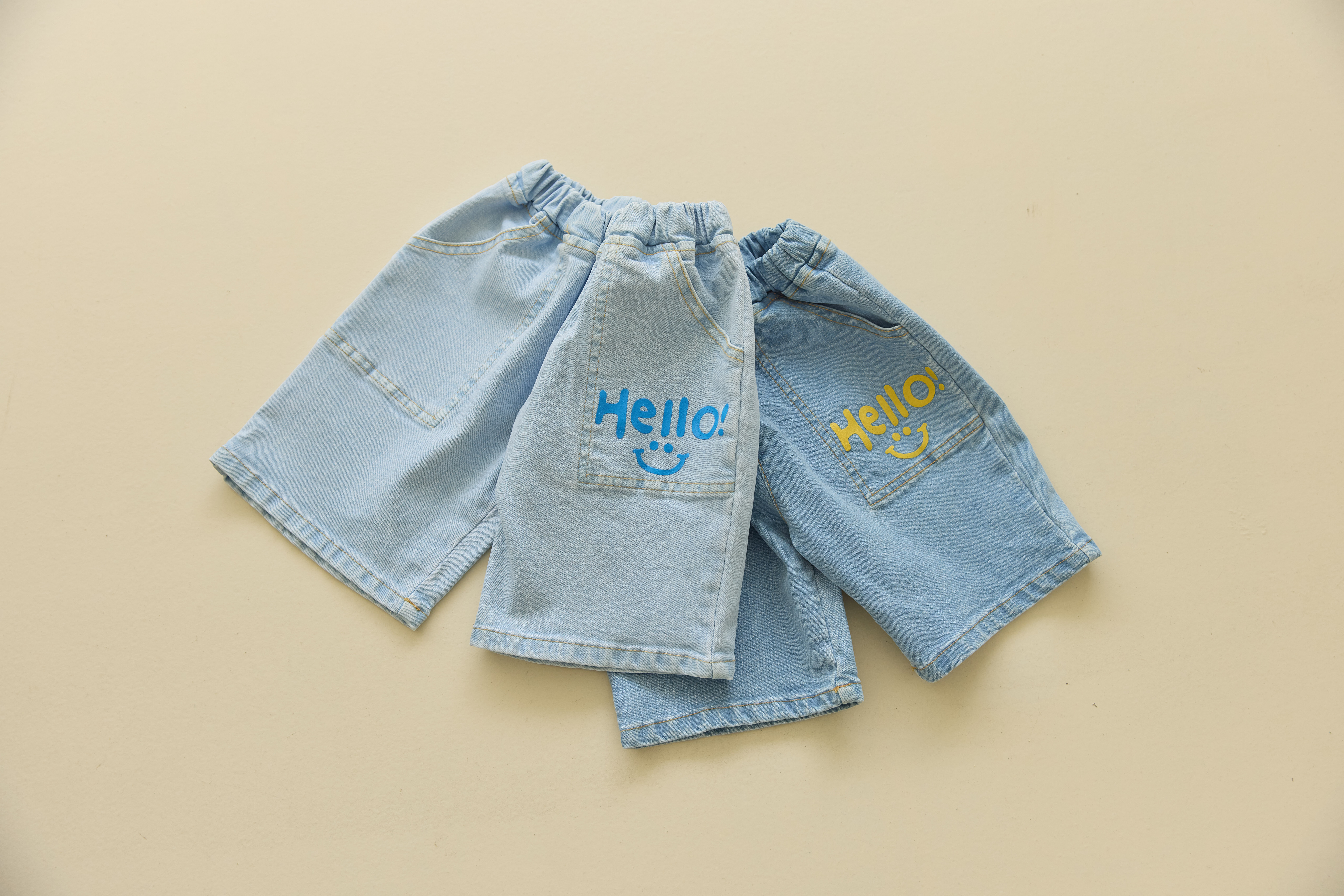 Hello 牛仔褲