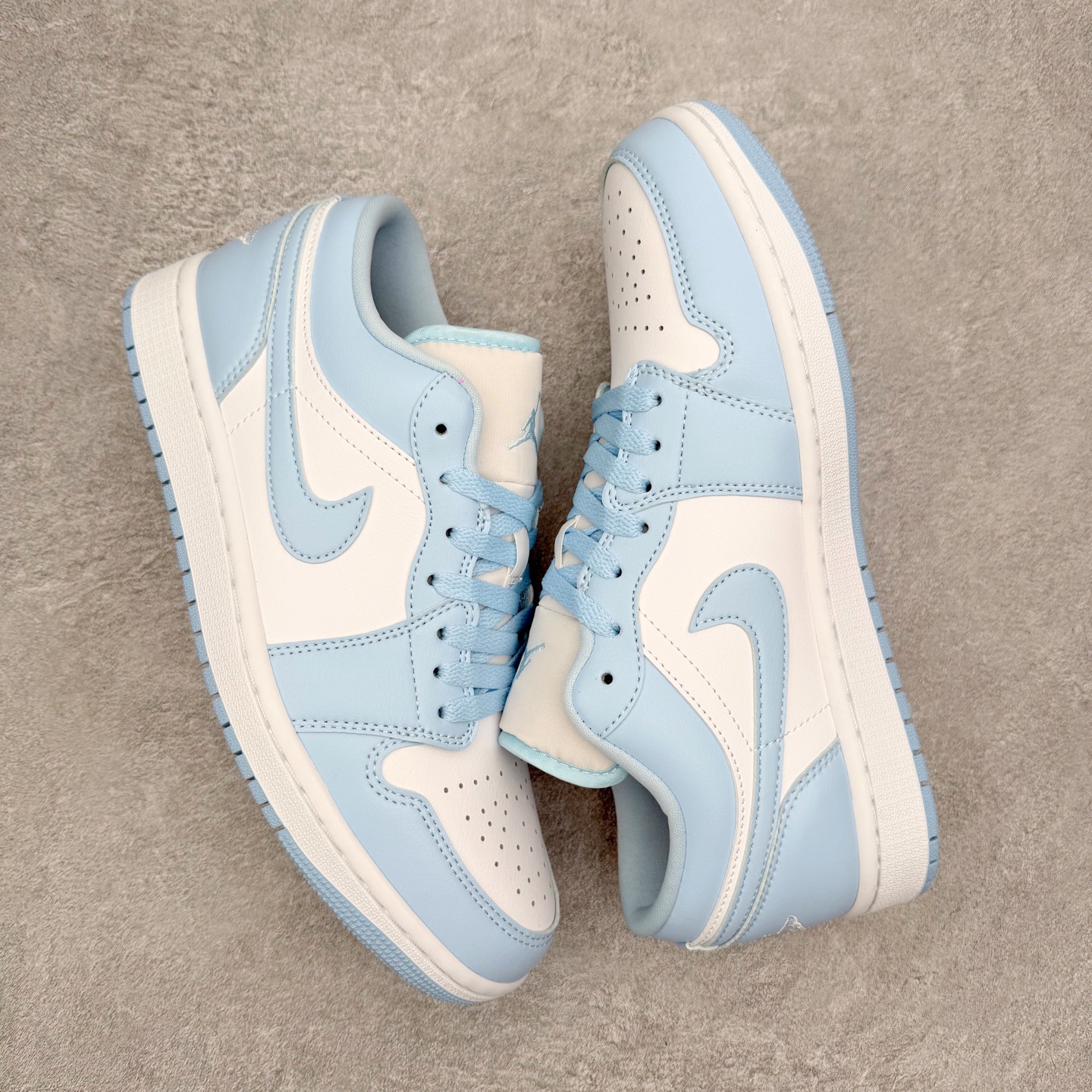 Air Jordan 1 Low DC0774-141