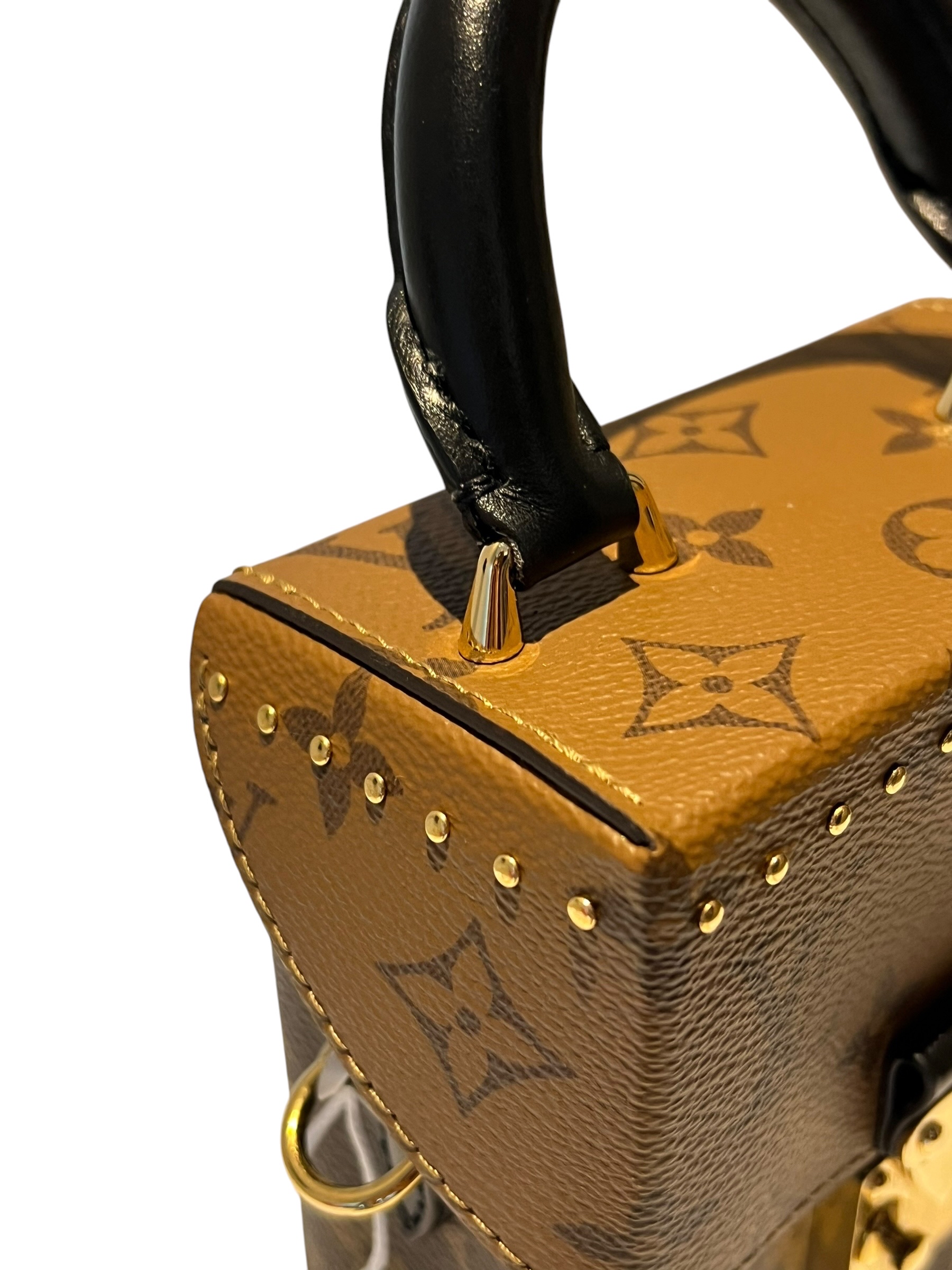 Pre-Owned LV Camera Box / Product Code: T51102