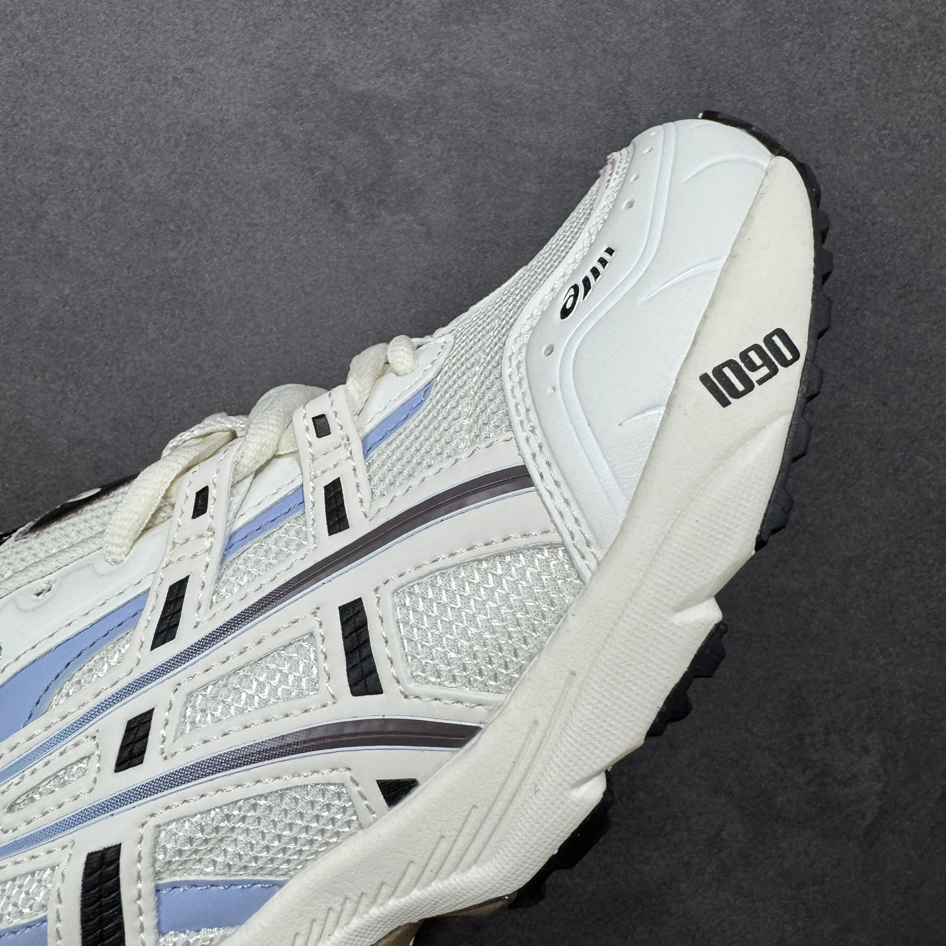 Asics GEL-1090 1203A243-023