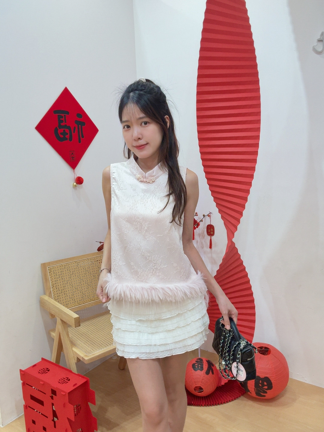 新中式盘扣高级感毛毛拼接无袖上衣 R2928