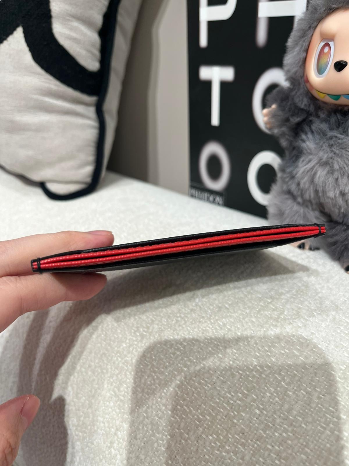 Prada Card Holder 十字紋牛皮100%Authentic, 99%New